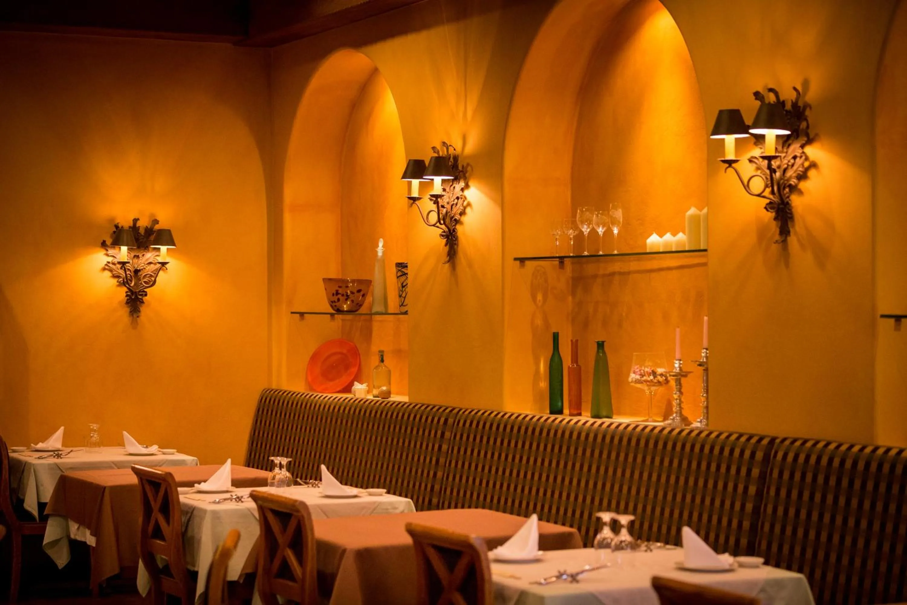 Restaurant/places to eat in Poppy Springs Resort & Spa