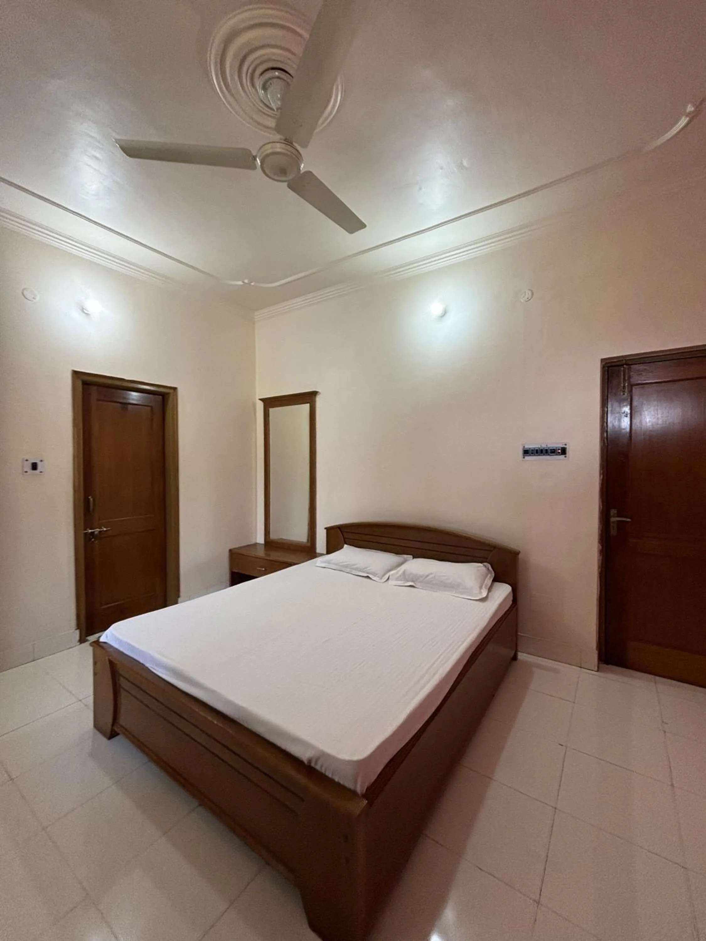 Bedroom, Bed in Chirping Hills Resort,Bhimtal