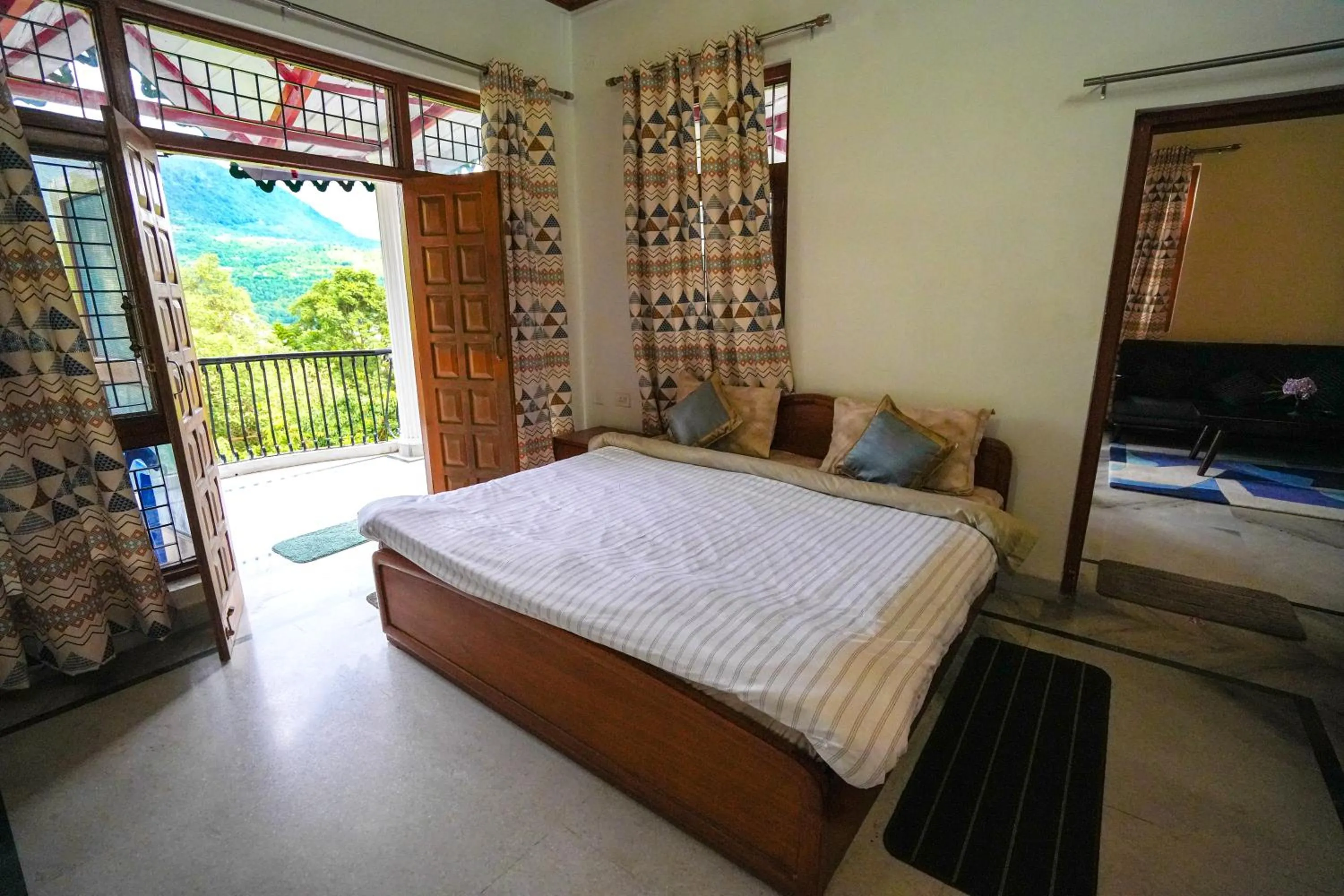 Bed in Chirping Hills Resort,Bhimtal