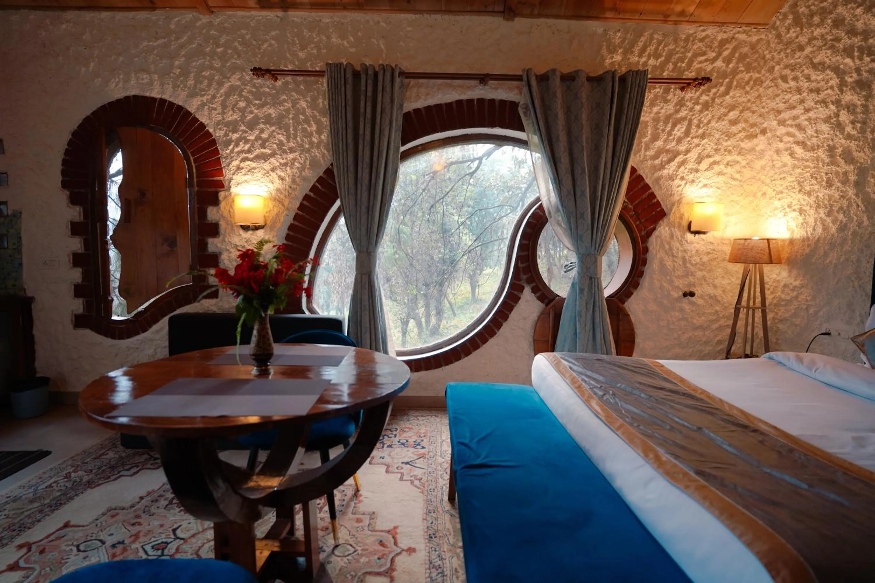 Bedroom, Bed in Chirping Hills Resort,Bhimtal