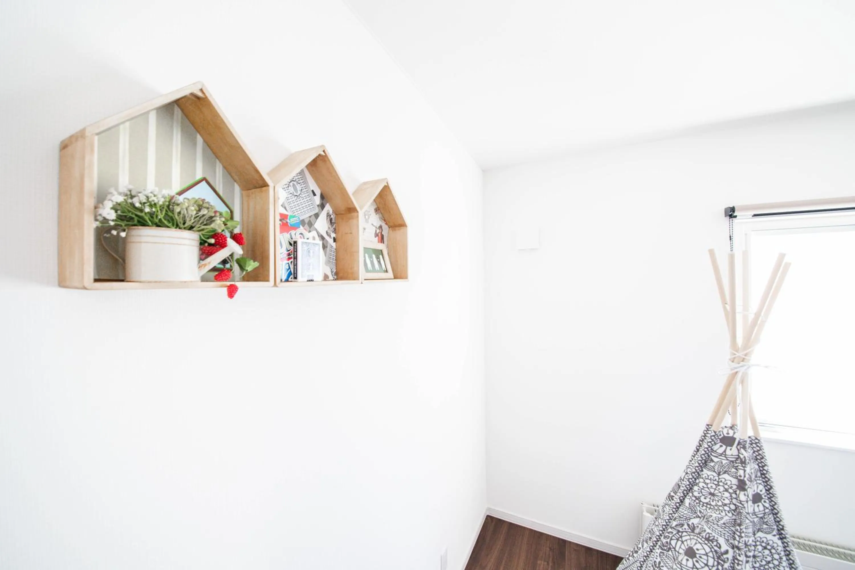 Decorative detail in THE SUN LOUNGE