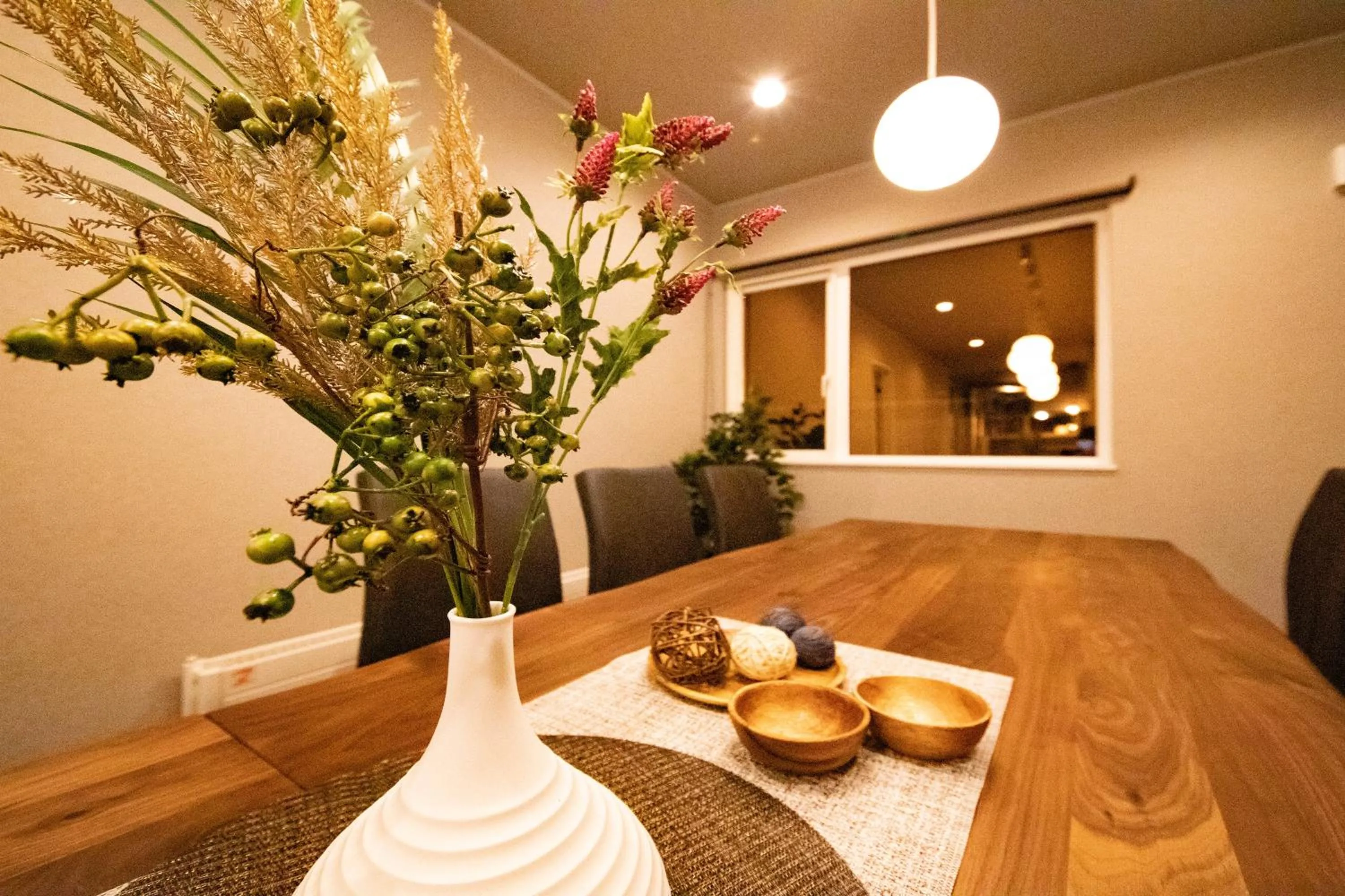 Dining area in THE SUN LOUNGE