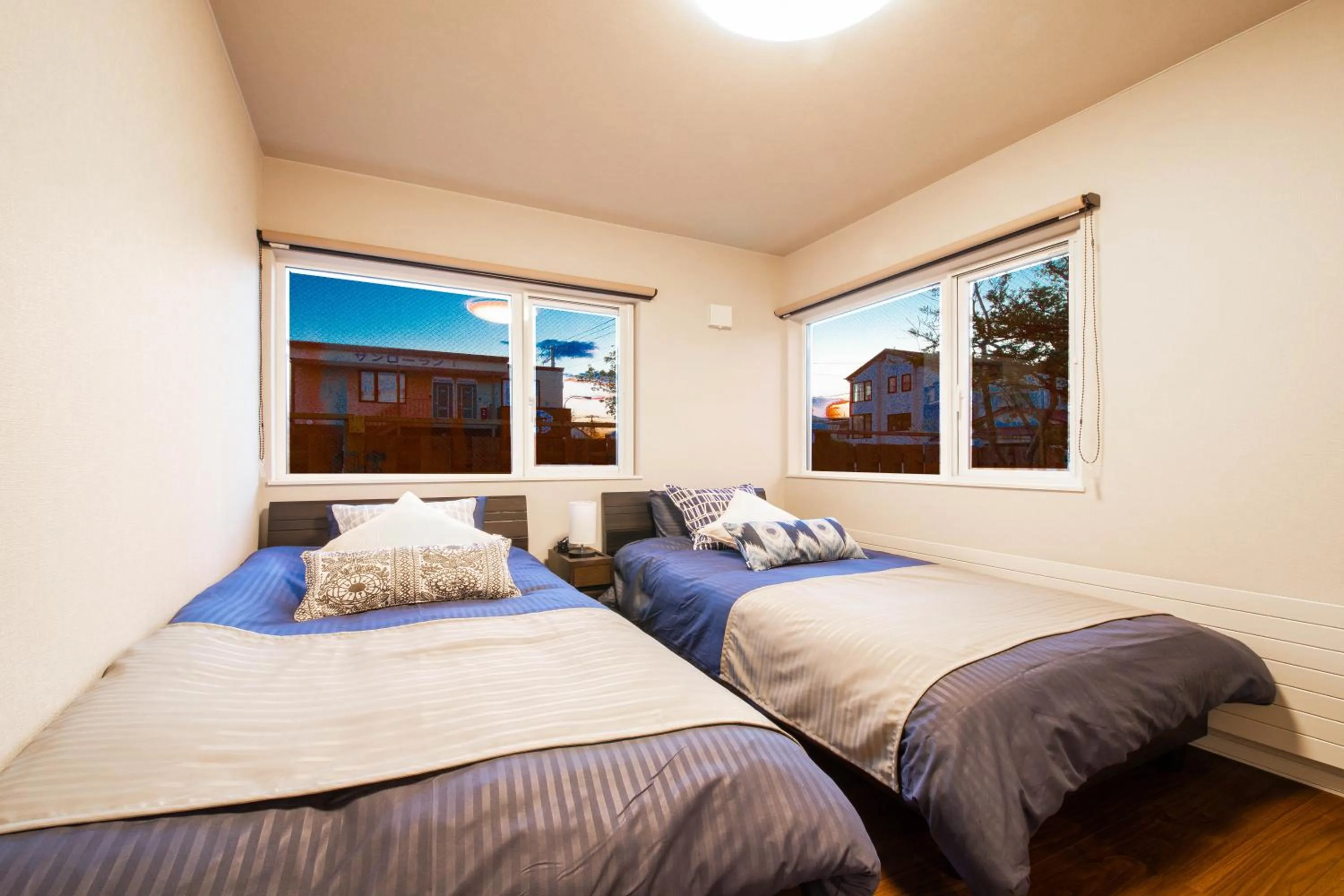 Bed in THE SUN LOUNGE