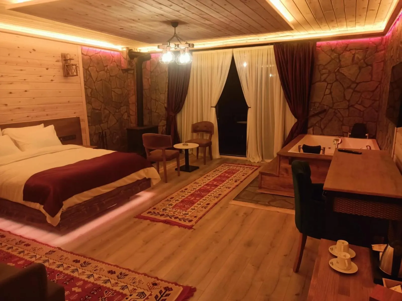 Bed in Yamacda Suit Otel