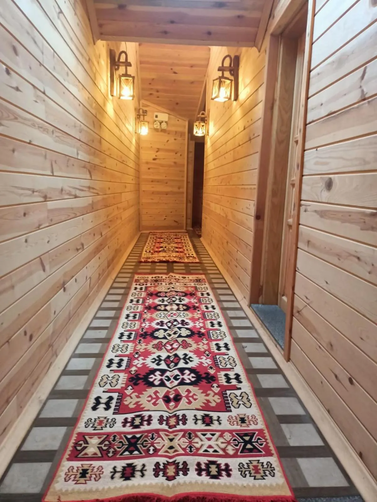 Massage in Yamacda Suit Otel