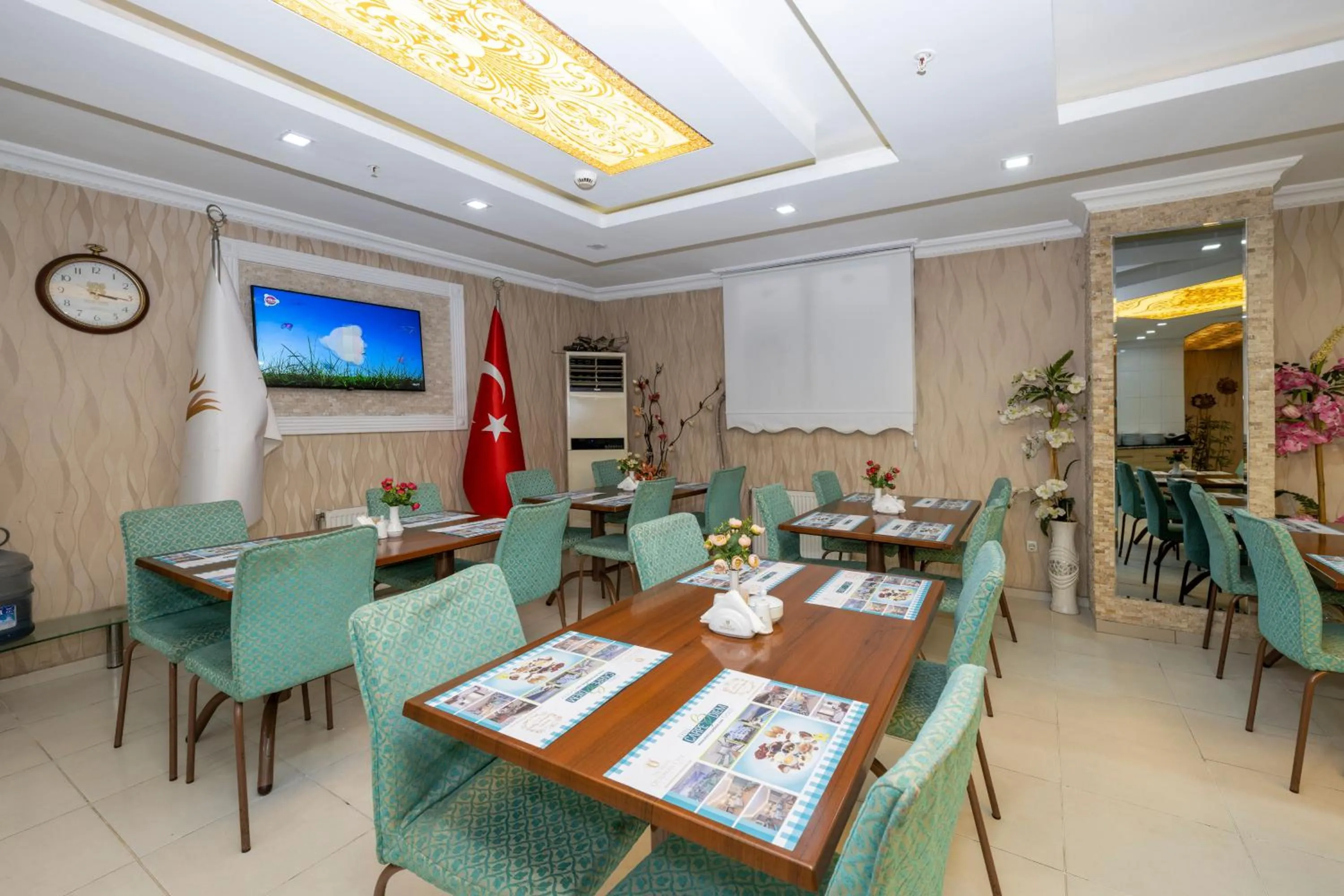 TV and multimedia in The Hotel Ottoman City Istanbul