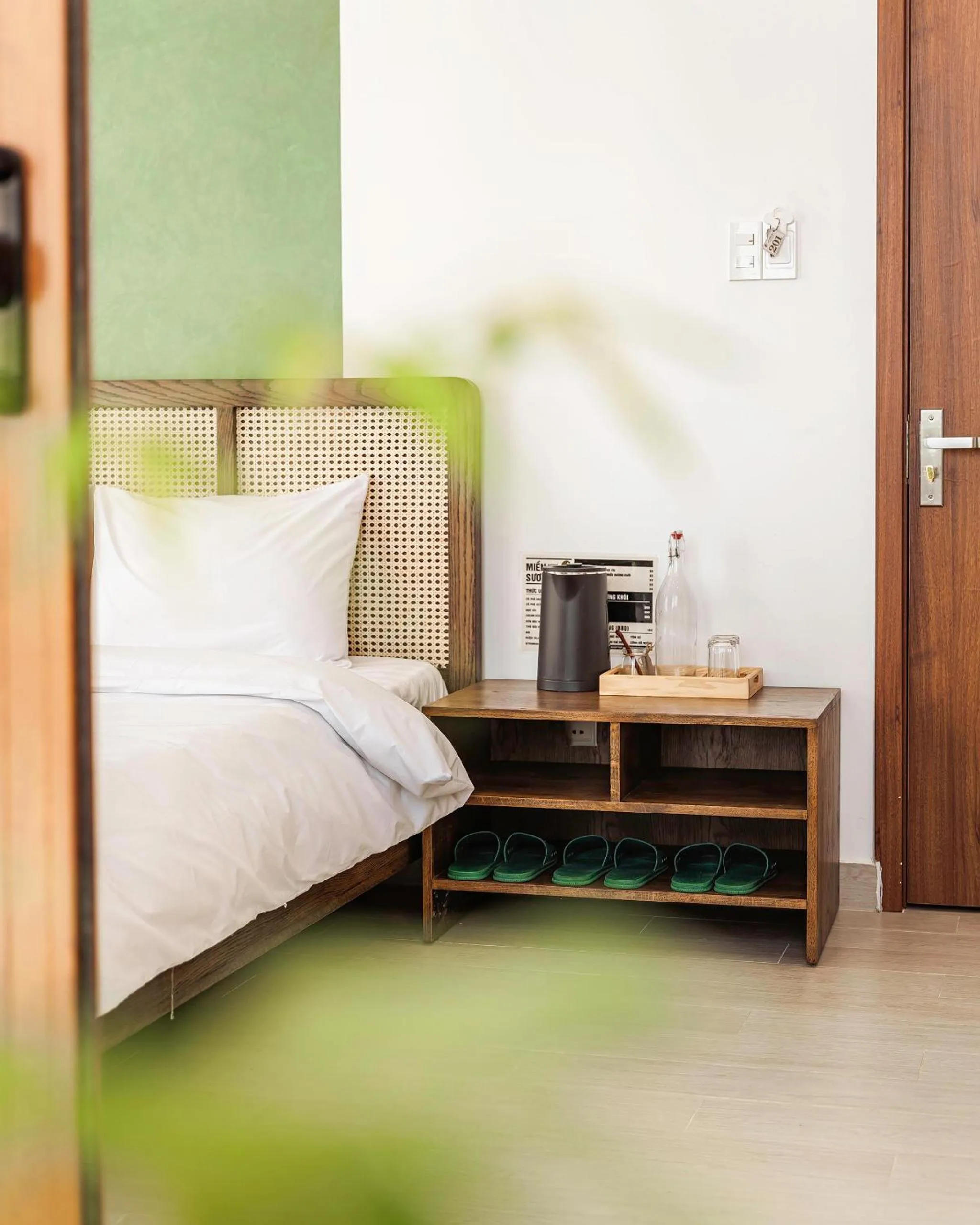 Bed in Miền Sương Khói - Home & Café