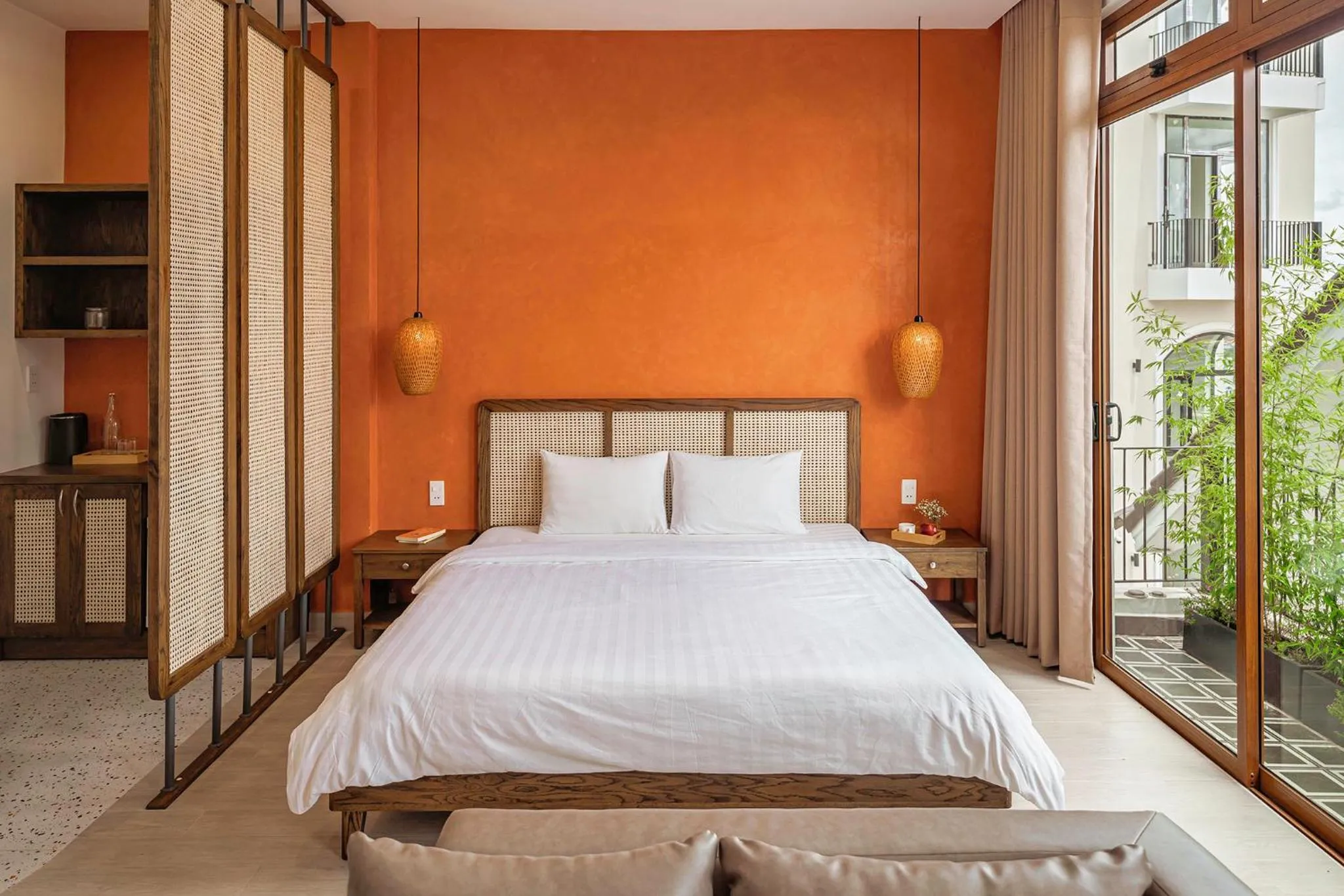 Bed in Miền Sương Khói - Home & Café