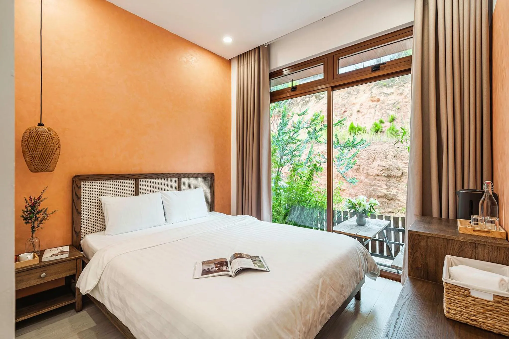 Bedroom, Bed in Miền Sương Khói - Home & Café