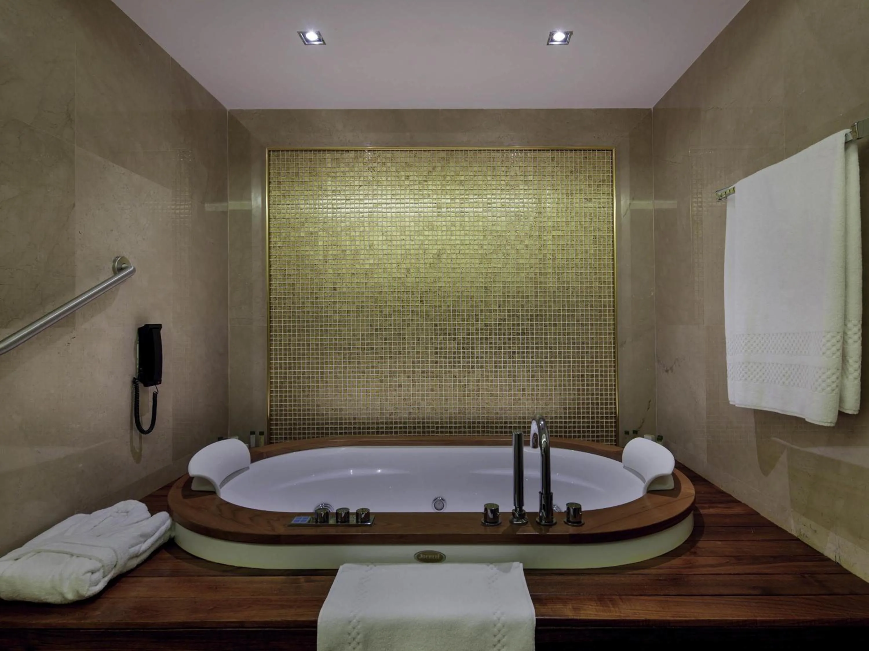 Bedroom in Movenpick Hotel Malatya