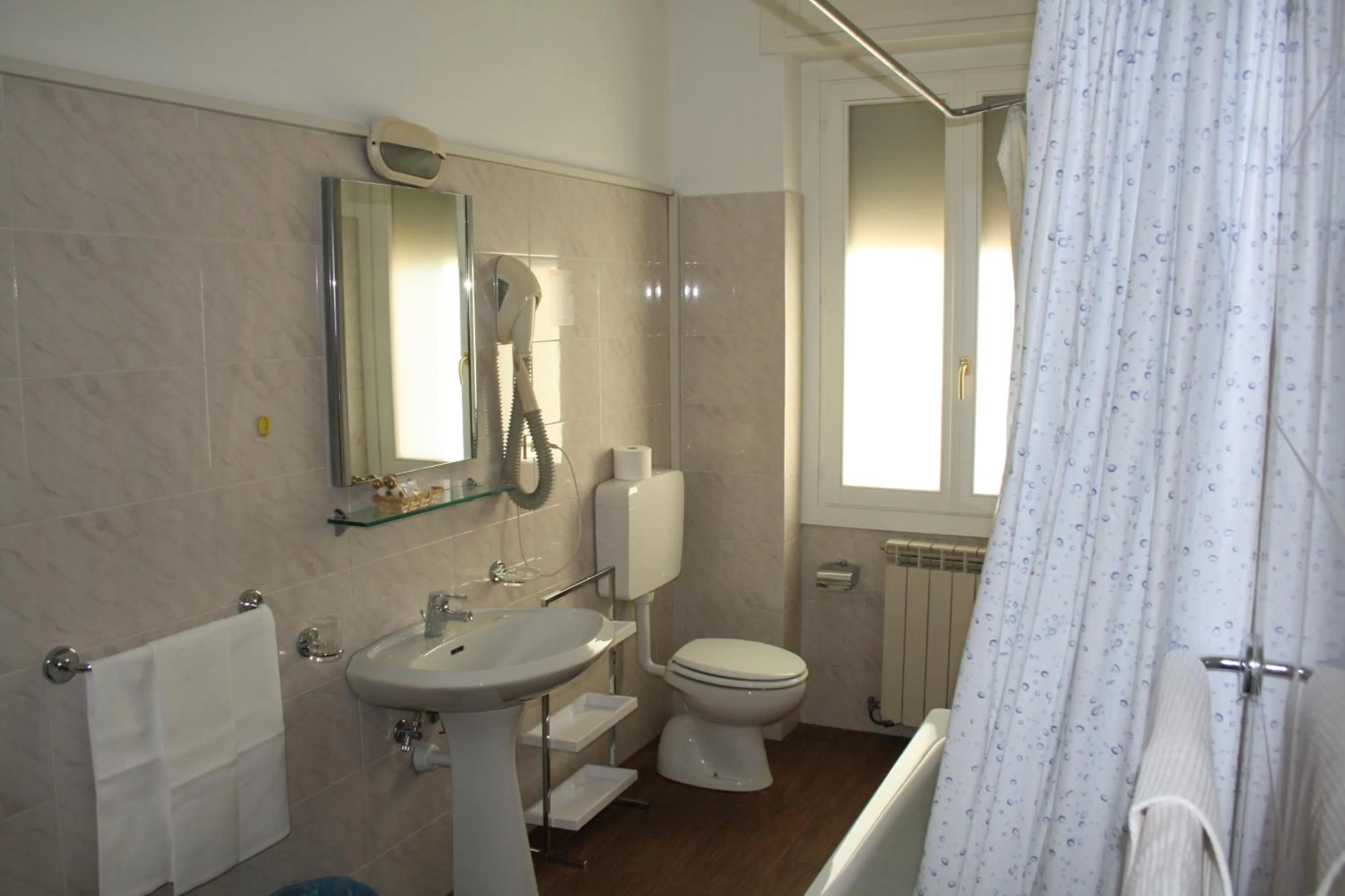 Bathroom in Hotel Sole Mare