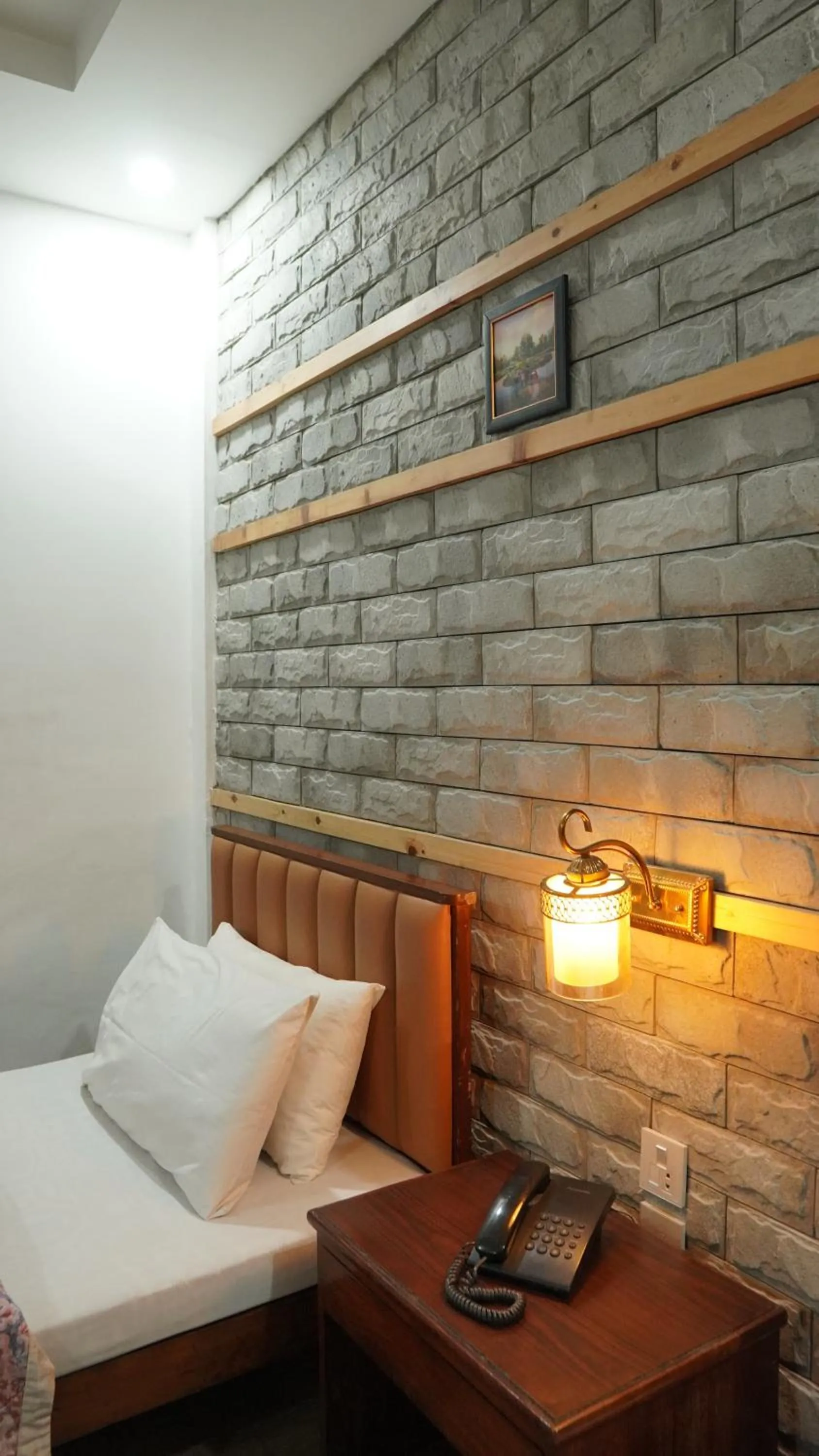 Bedroom, Bed in Park Hotel Gilgit