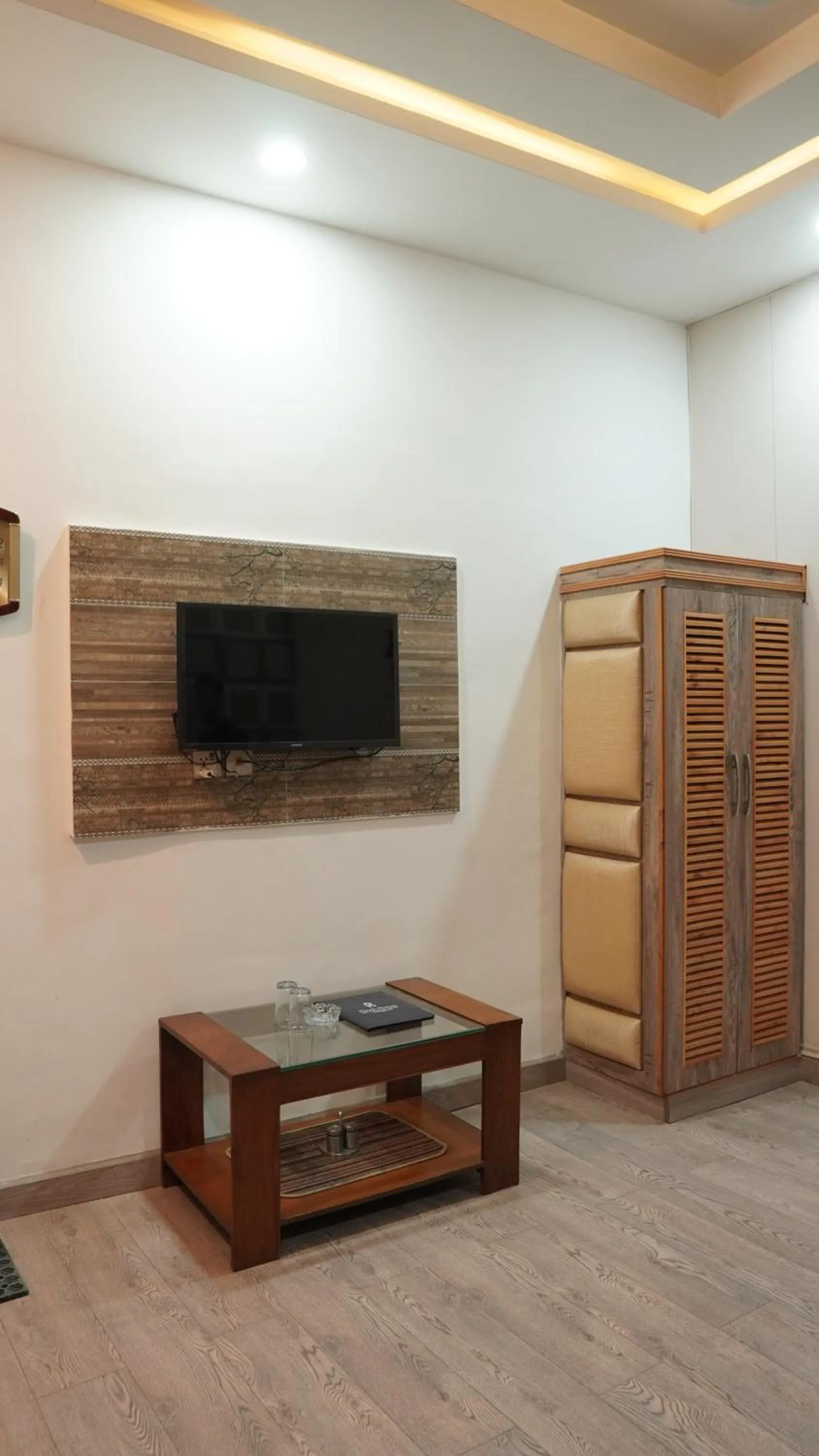 TV and multimedia in Park Hotel Gilgit