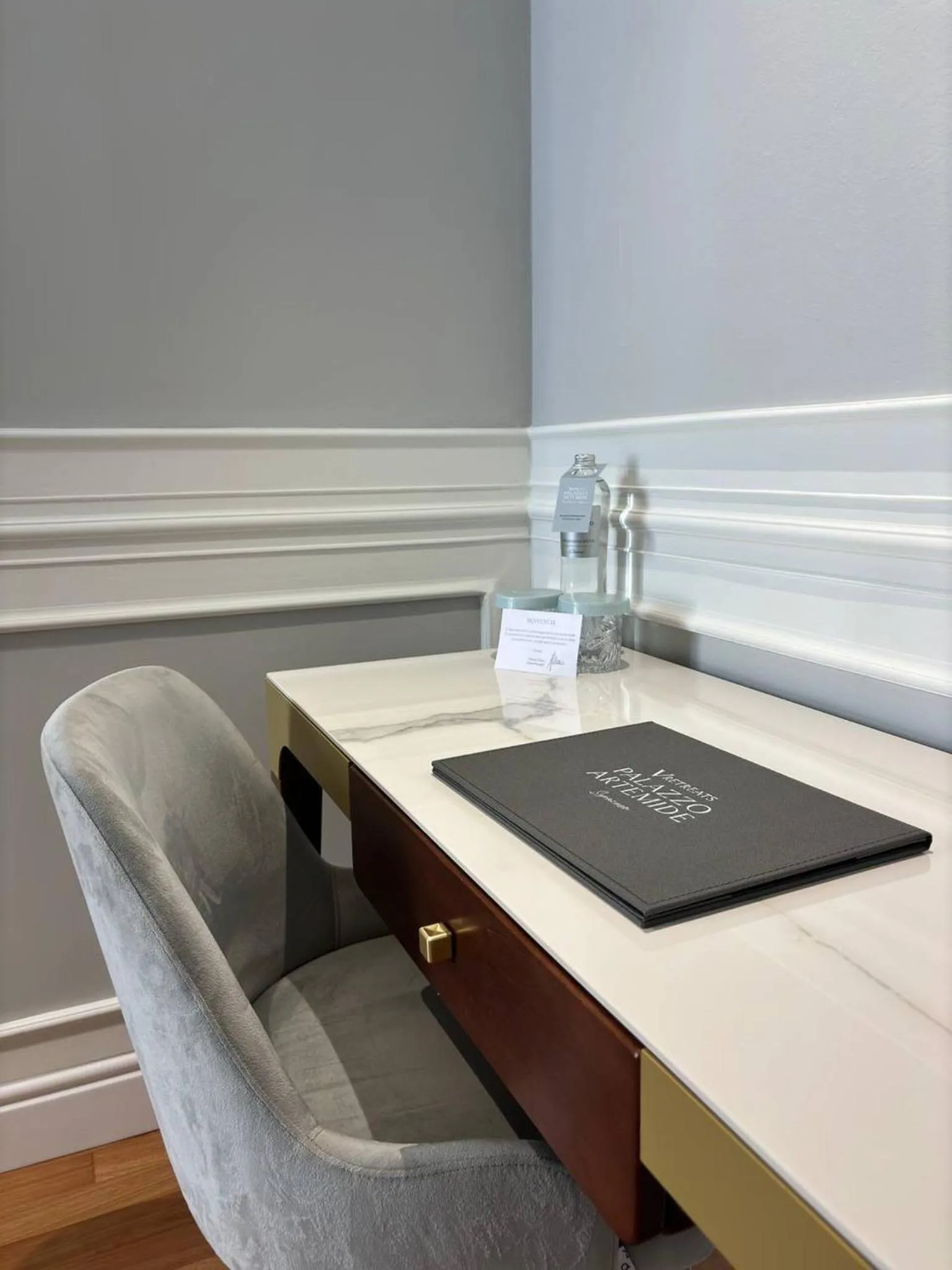 Seating area in Palazzo Artemide - VRetreats