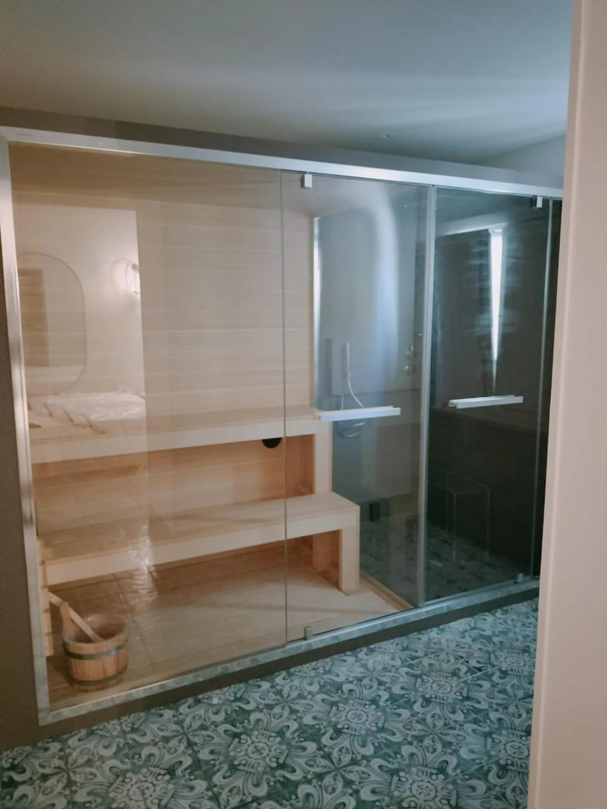 Shower in Dimora Caiammari Luxury Hotel & Spa