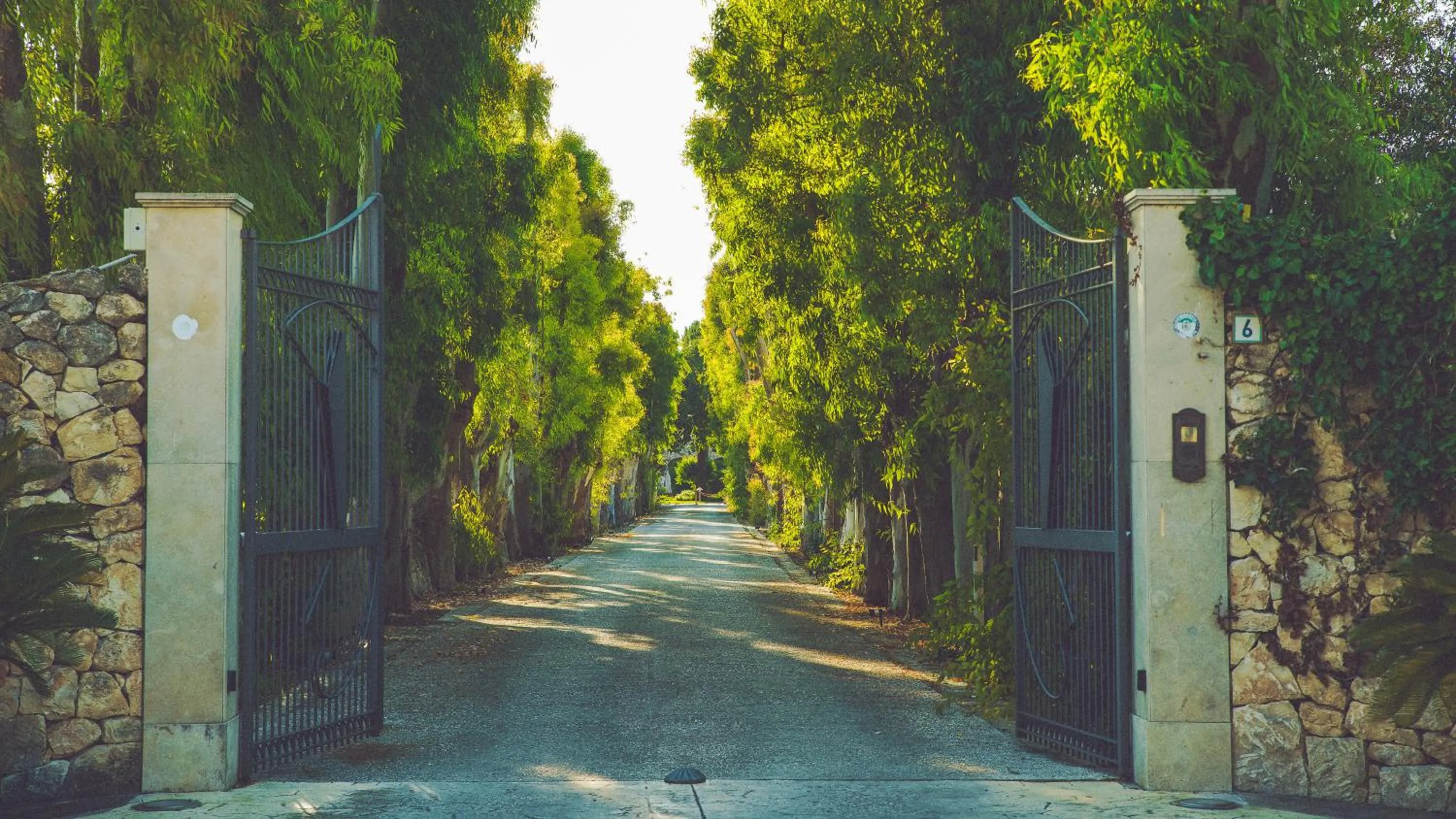 Street view in Dimora Caiammari Luxury Hotel & Spa