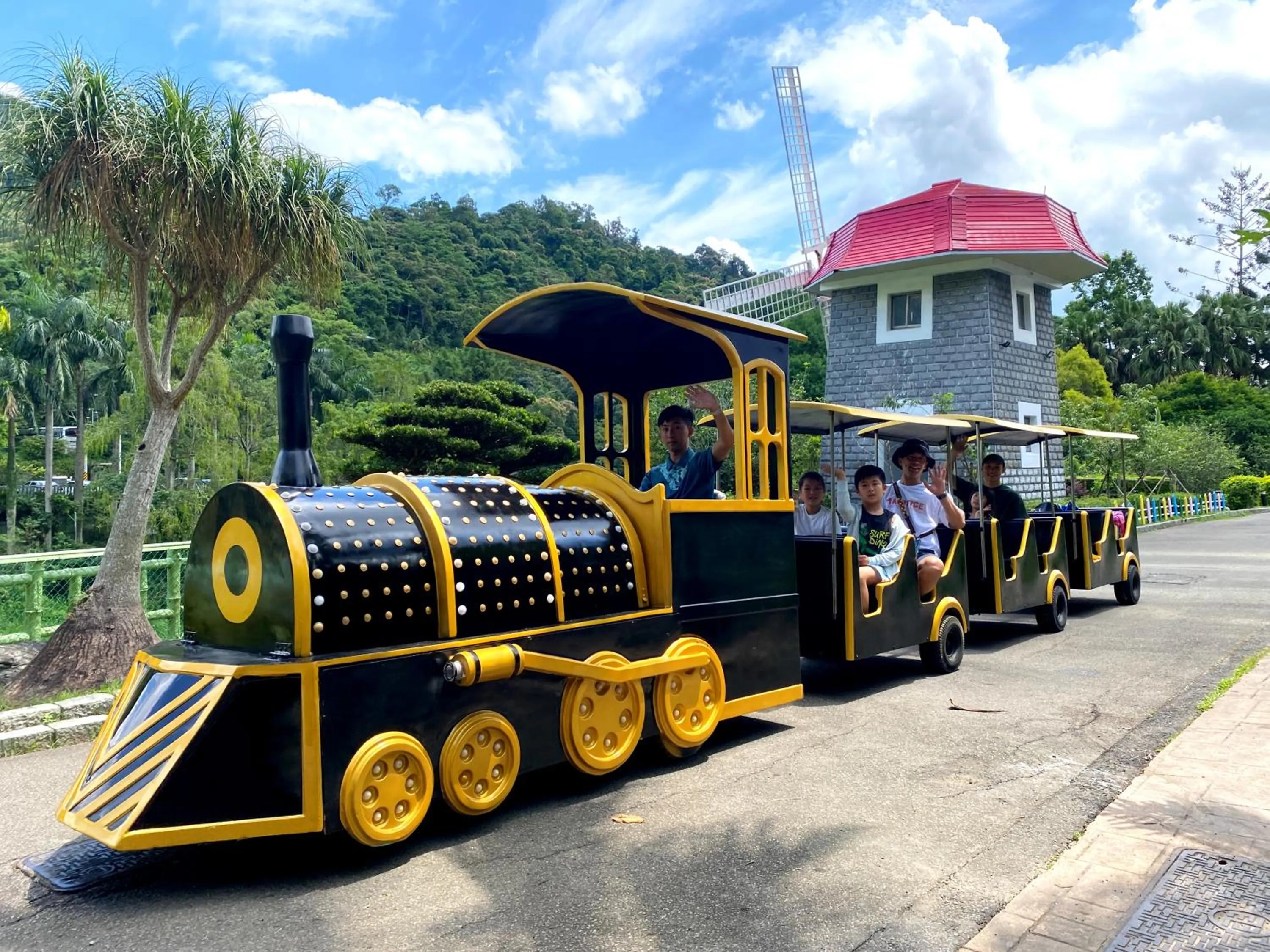 Activities in Uni-Resort Mawutu