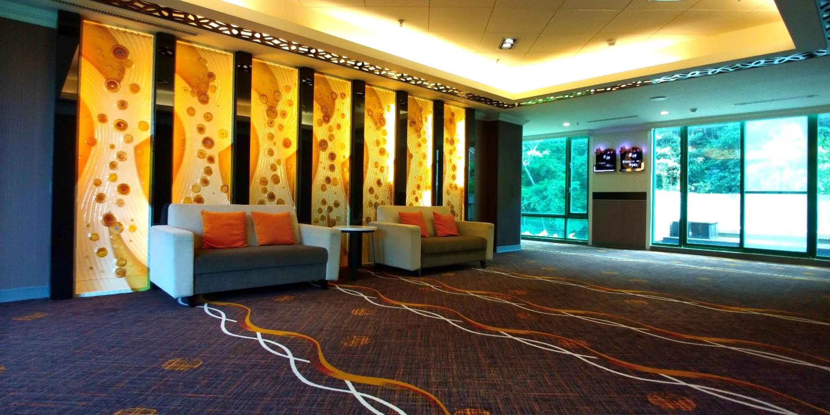 Decorative detail in Uni-Resort Mawutu