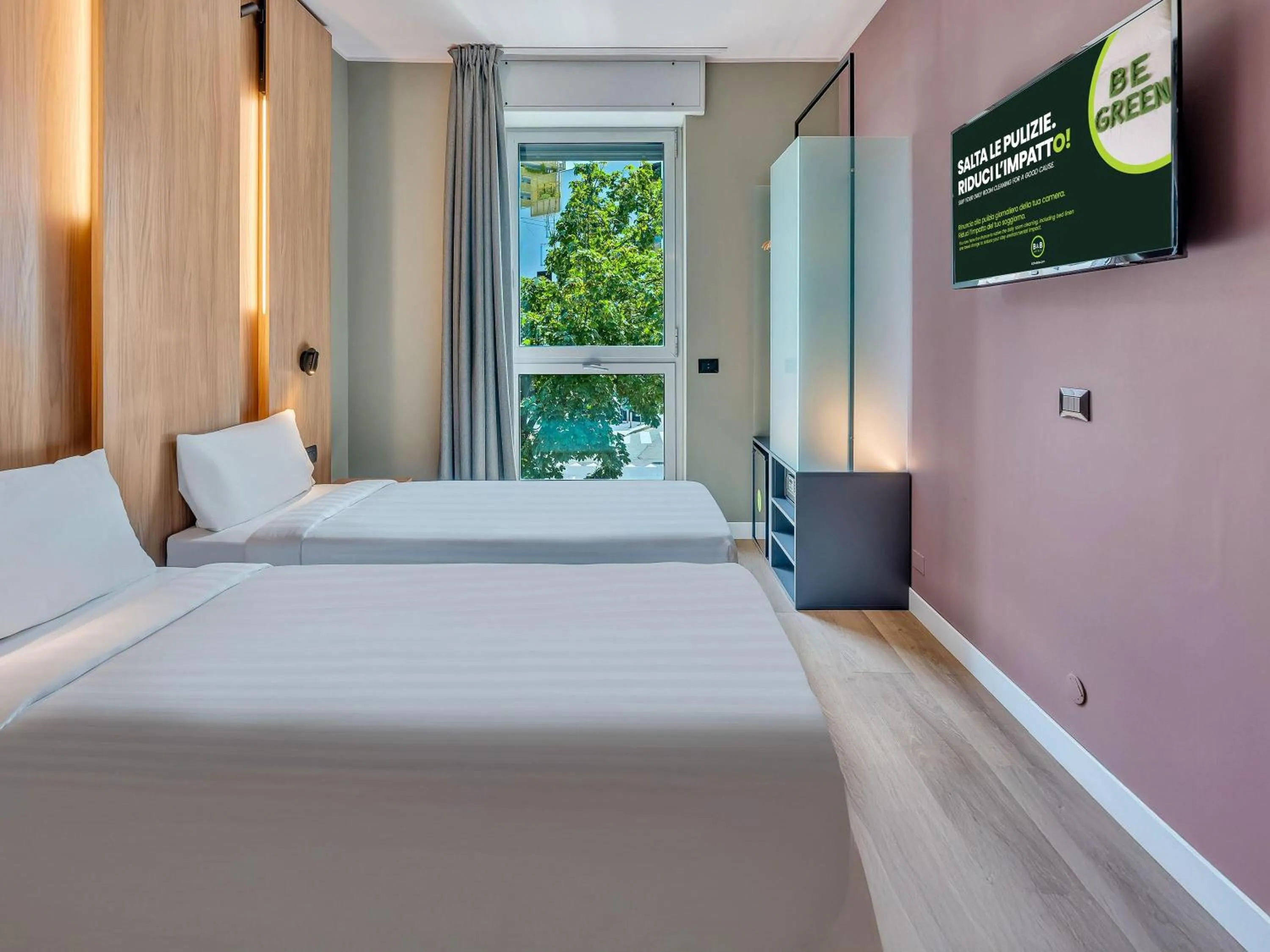 Photo of the whole room, Bed in B&B HOTEL Milano Portello