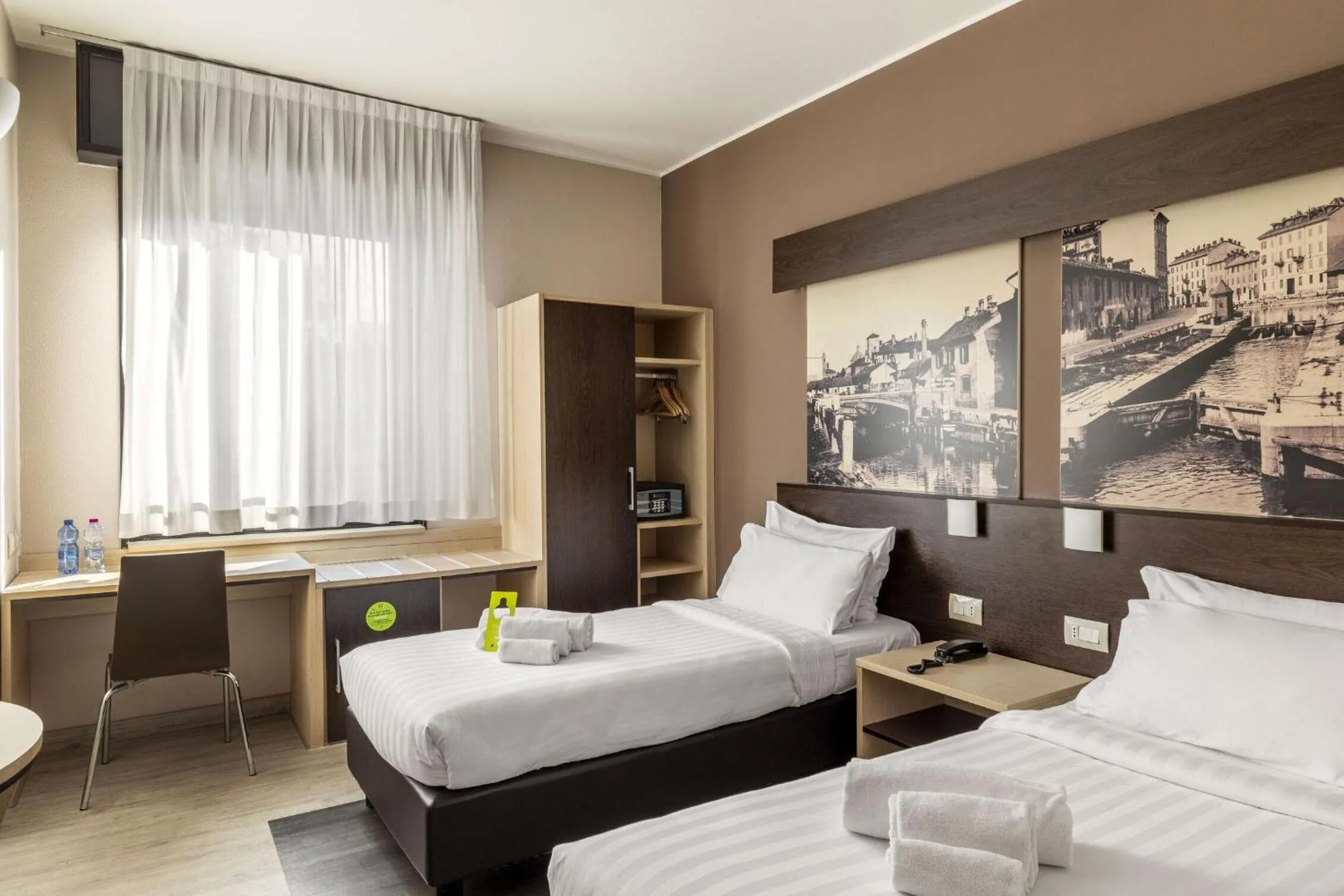 Photo of the whole room, Bed in B&B HOTEL Milano Portello