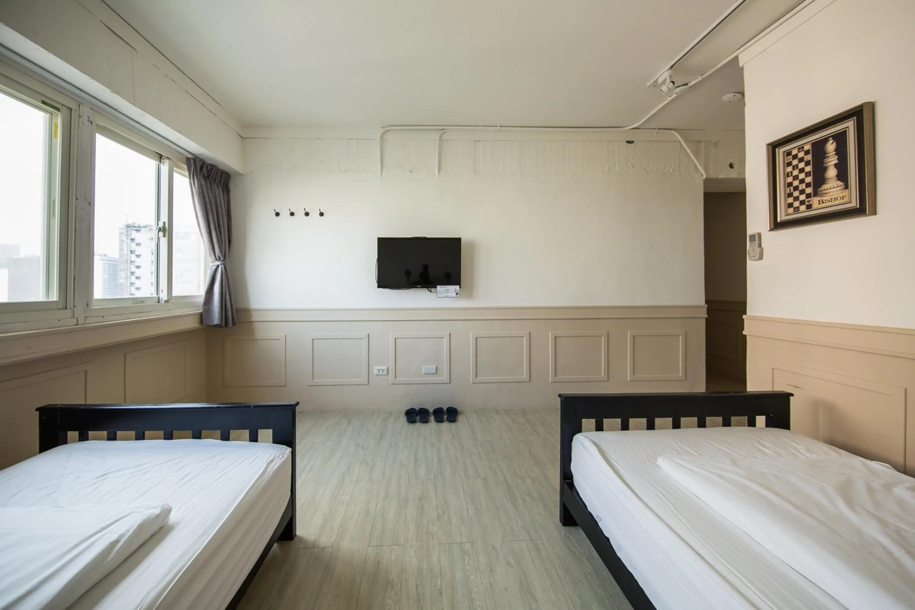 Photo of the whole room, Bed in Mr. Lobster’s Secret Den design hostel