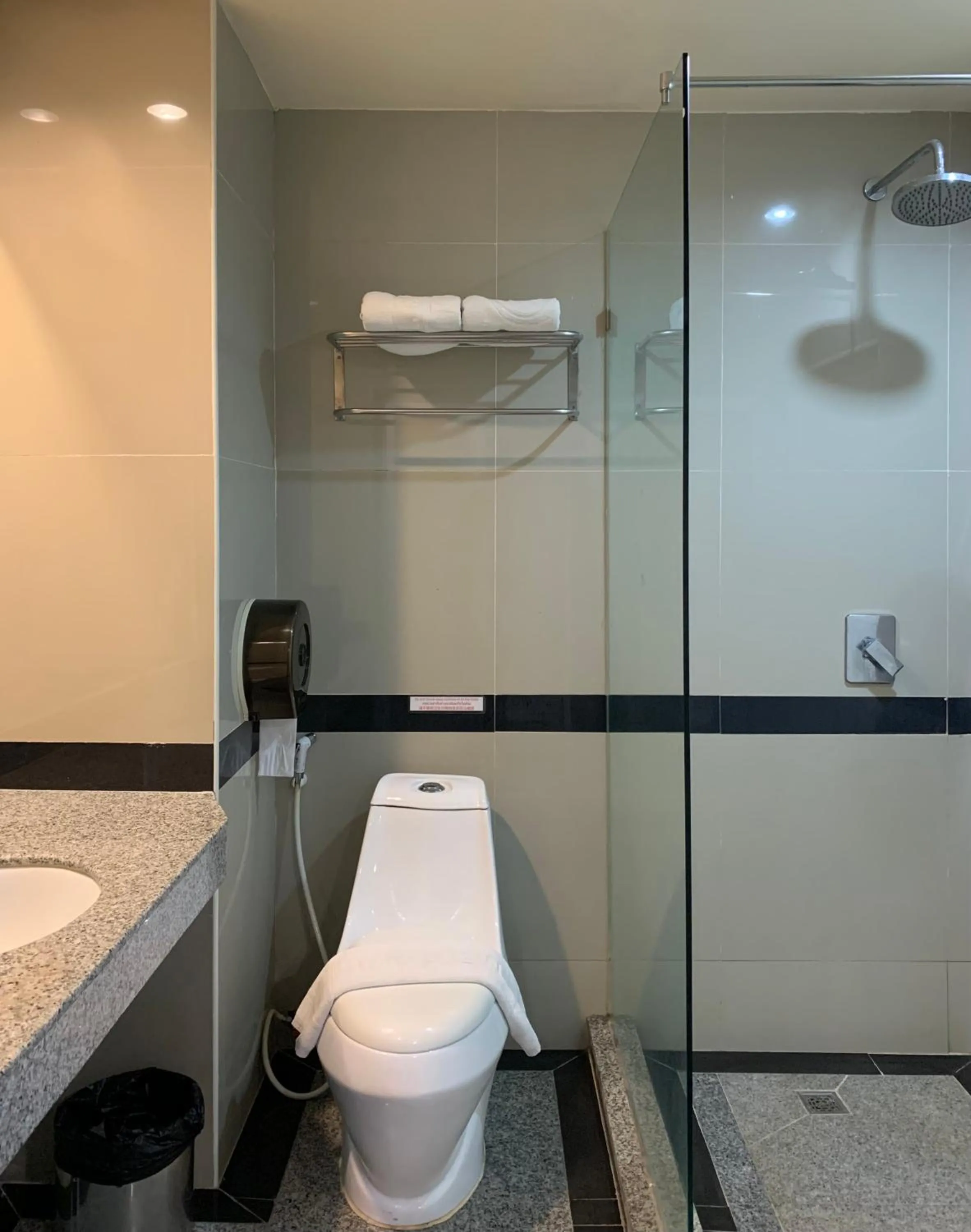 Bathroom in Boutique Paradise Hotel