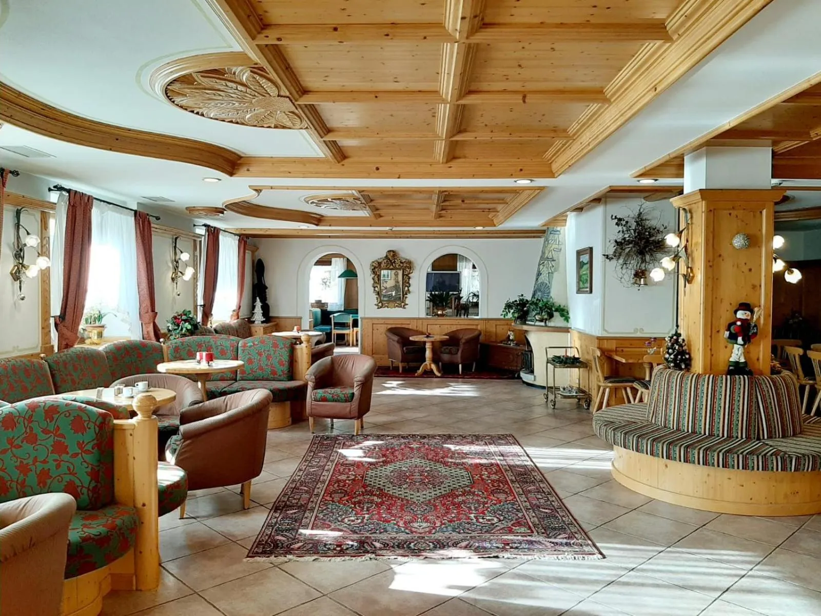 Lounge or bar in Hotel Bonapace ***S