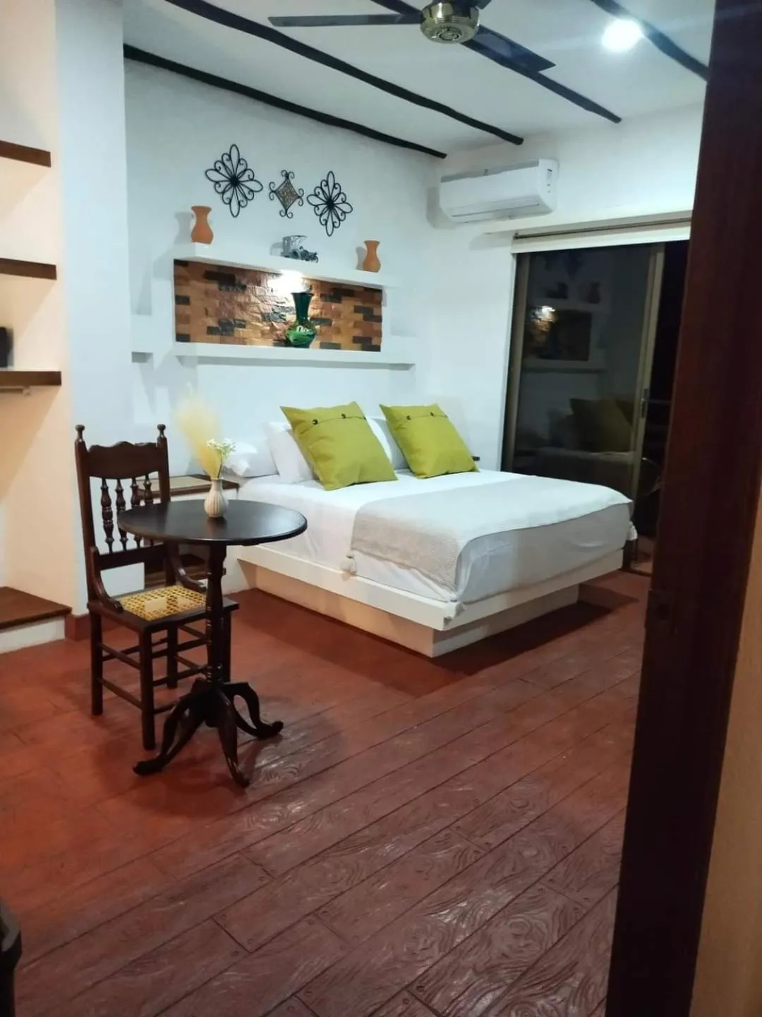 Photo of the whole room, Bed in Honda Colonial Magdalena Resort