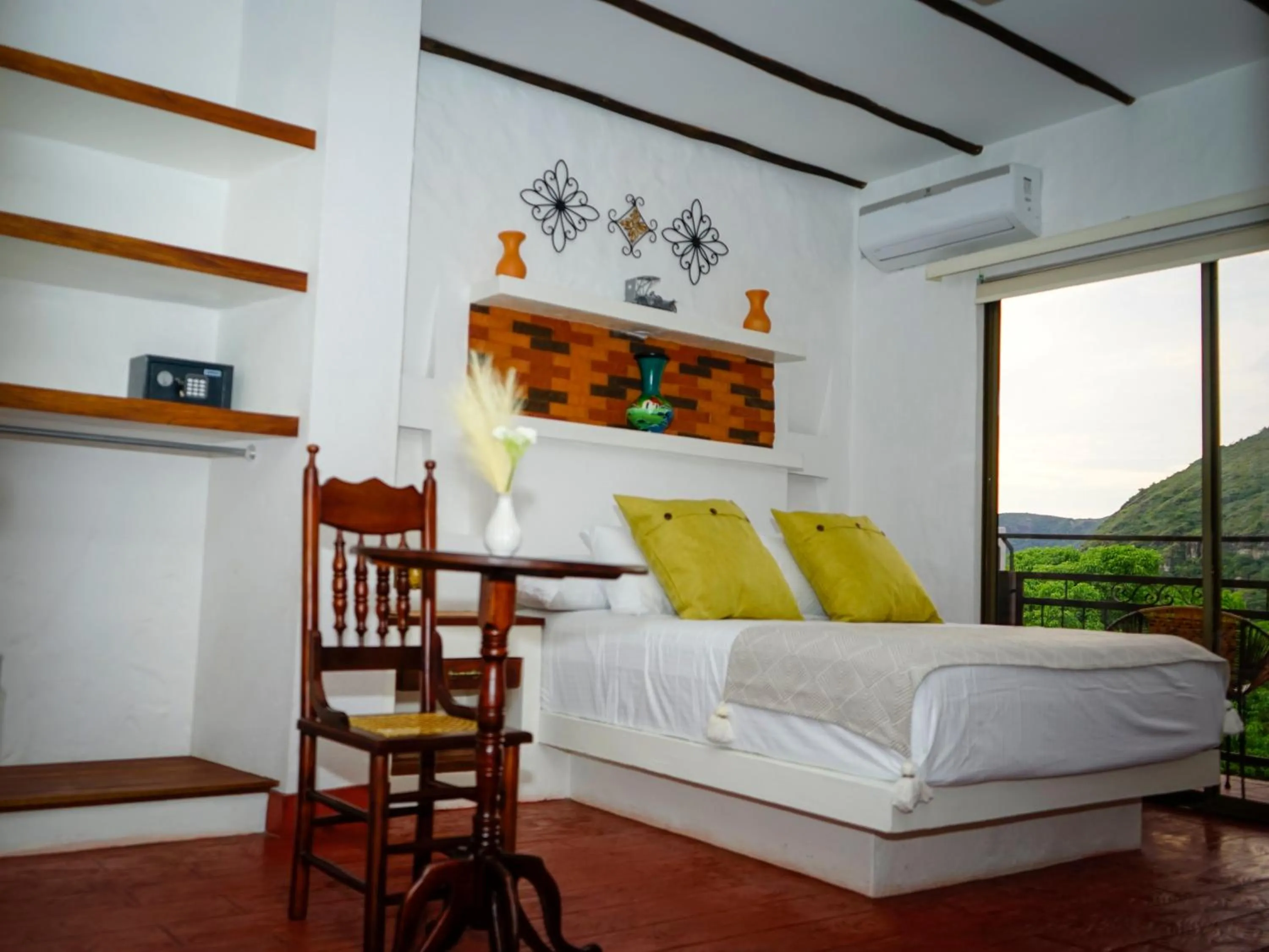 Bed in Honda Colonial Magdalena Resort