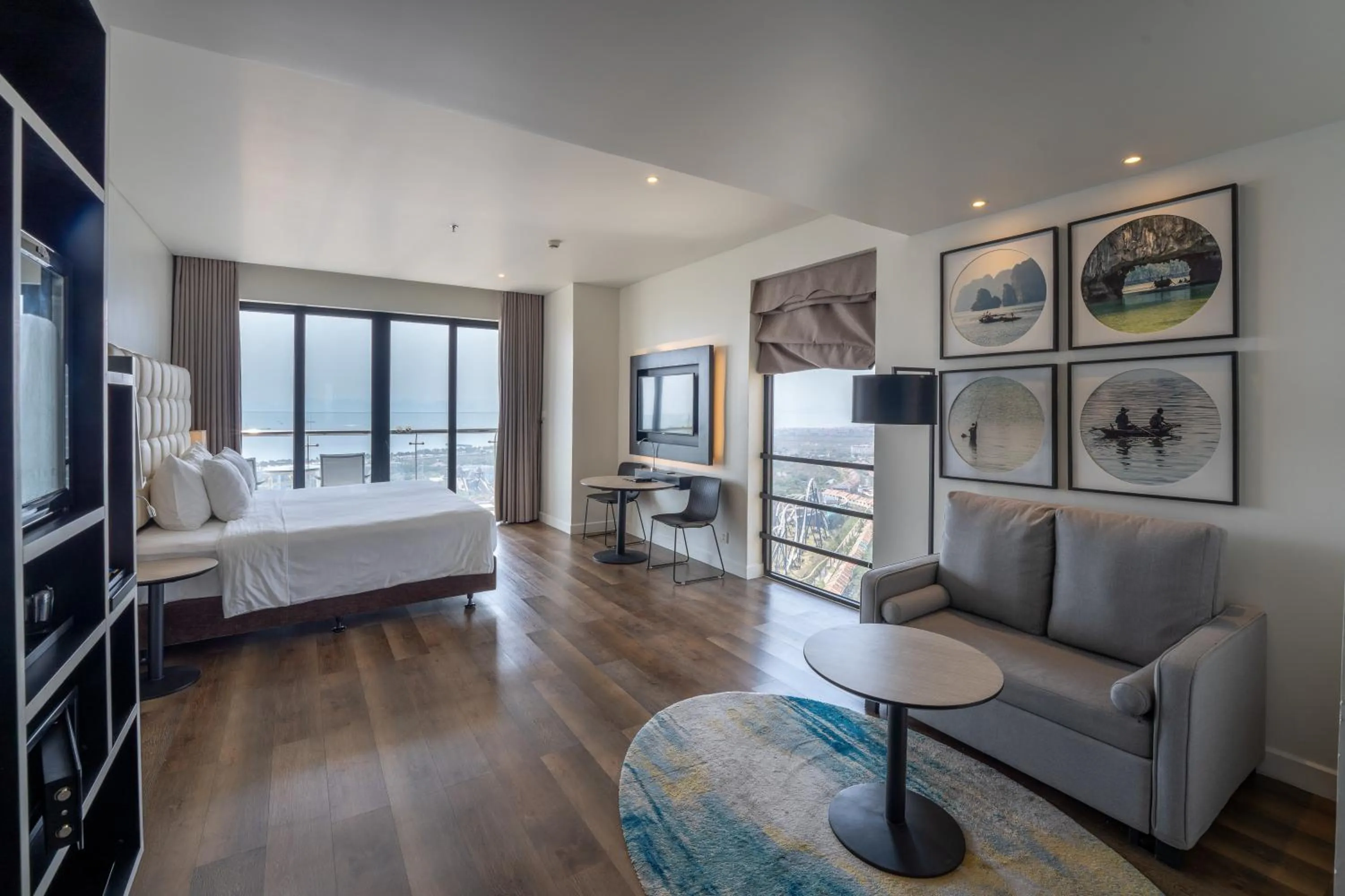 Photo of the whole room, Bed in Hotel Soleil Ha Long, Trademark Collection by Wyndham