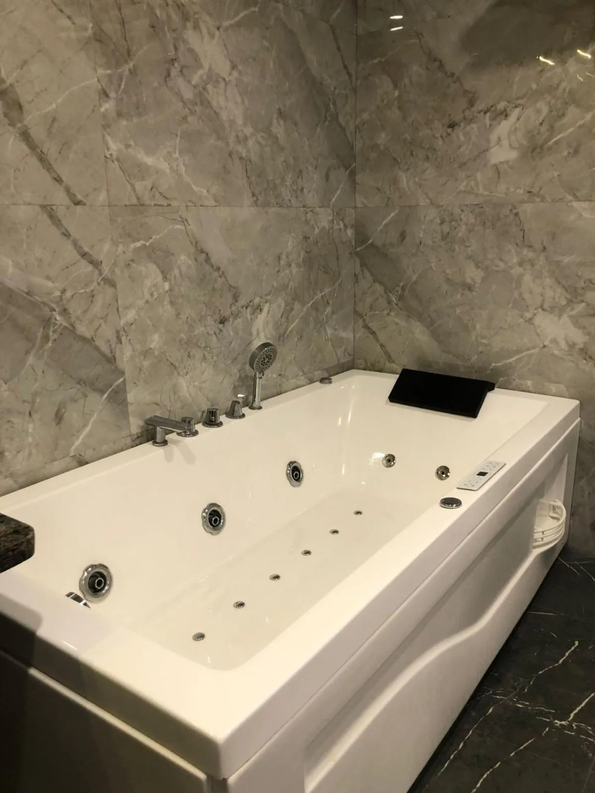 Bathroom in Bamboo Saa Mulberry Resort Pushkar