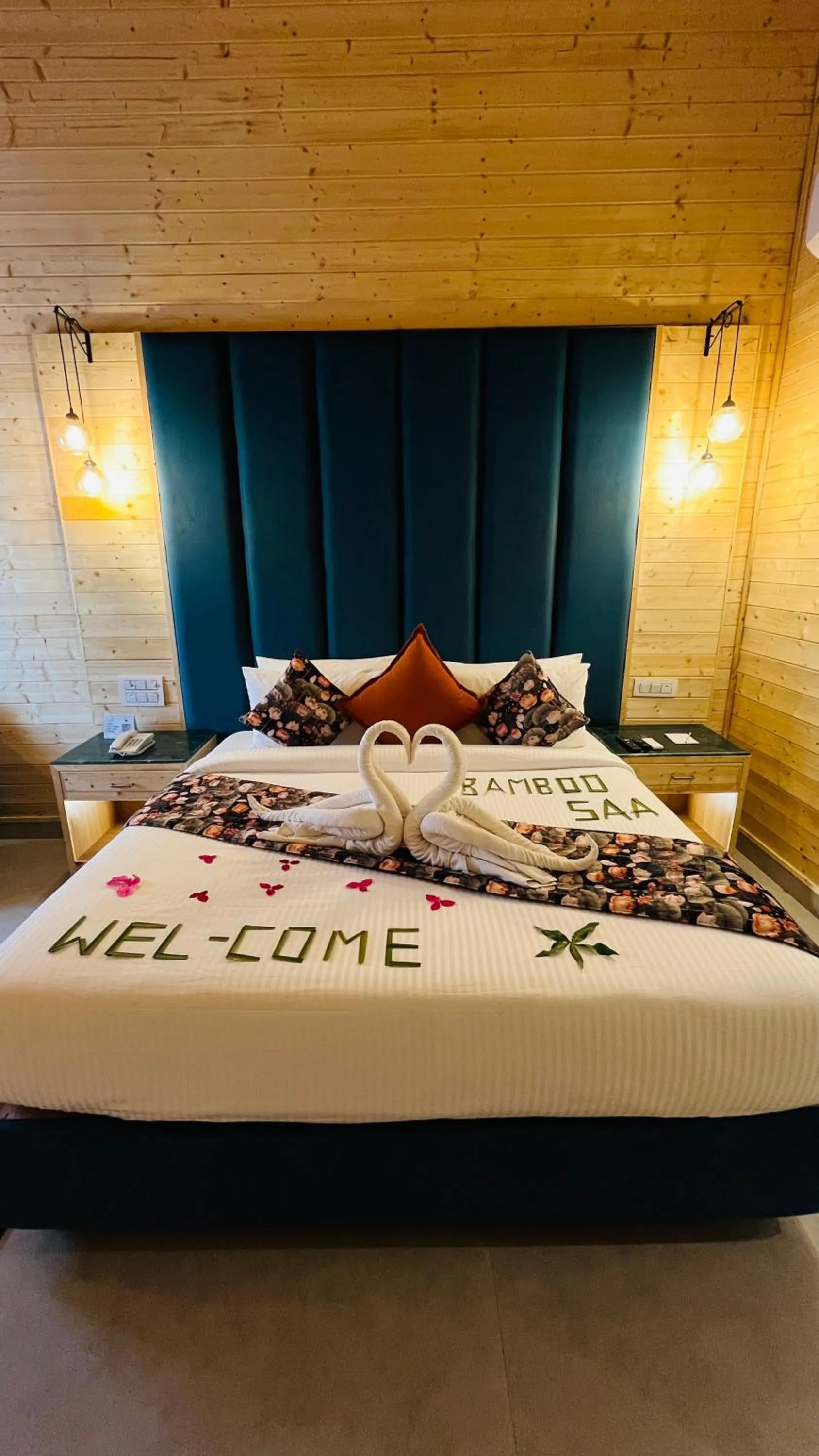 Bedroom, Bed in Bamboo Saa Mulberry Resort Pushkar