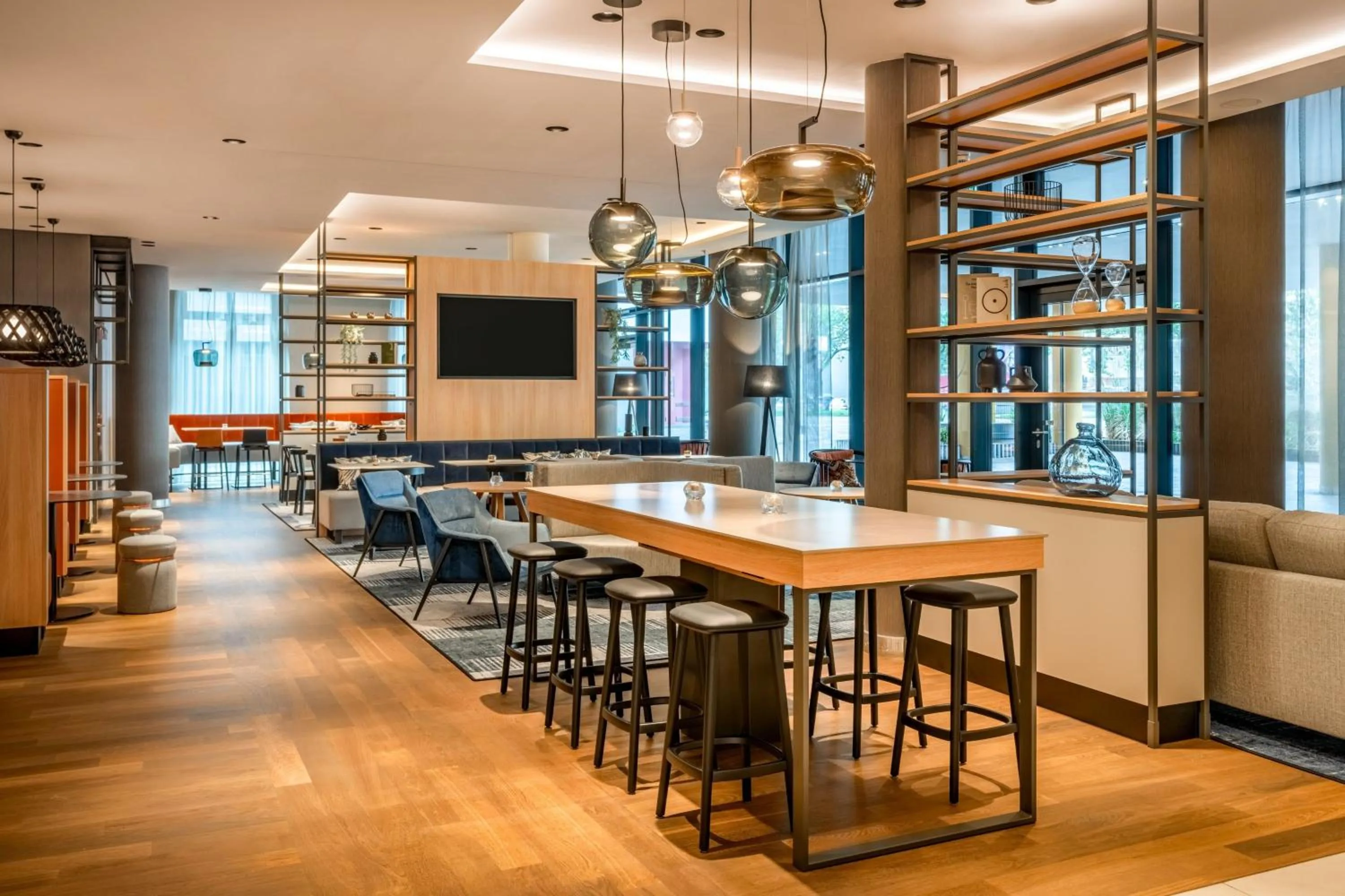 Restaurant/places to eat in Courtyard by Marriott Cologne