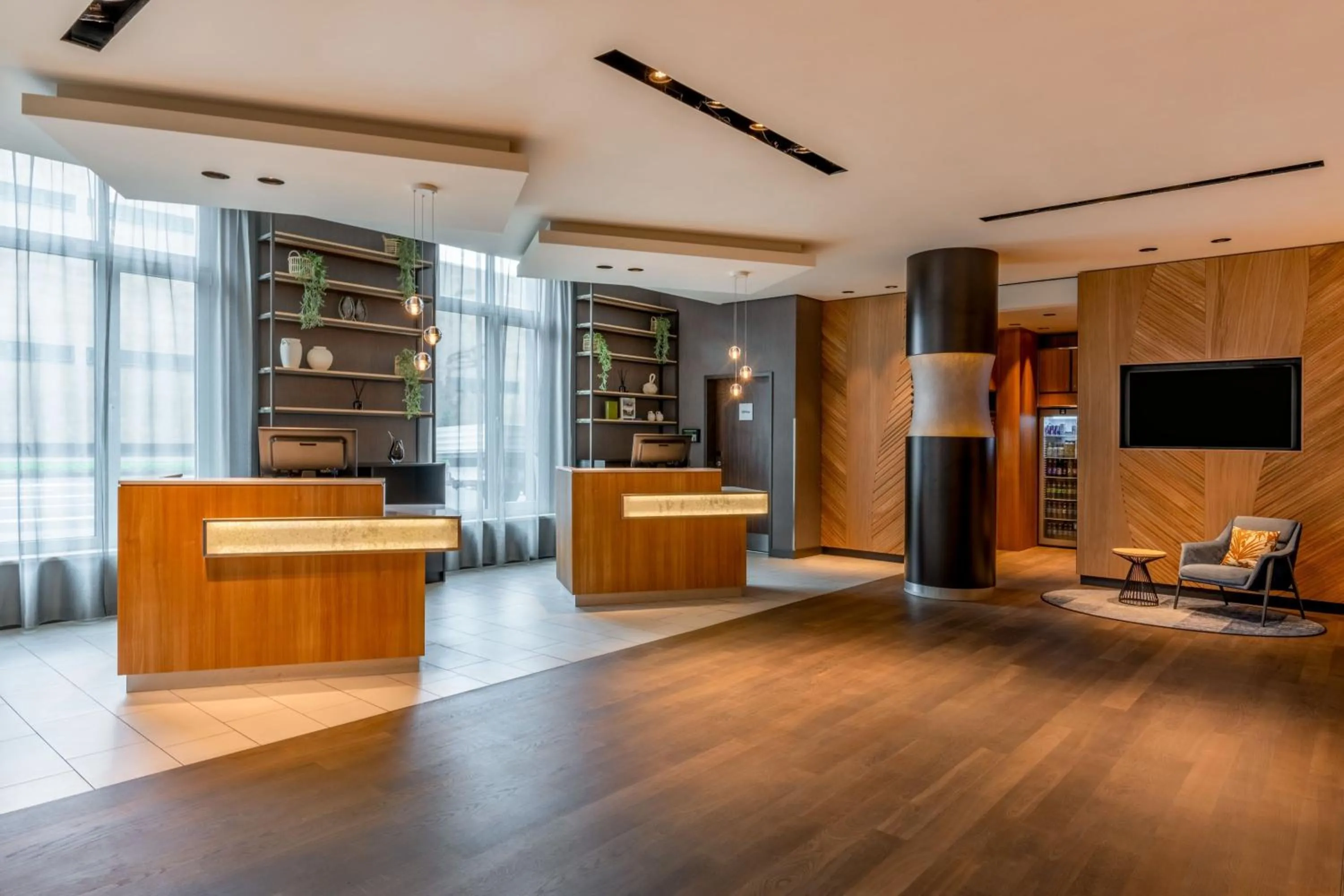 Lobby or reception in Courtyard by Marriott Cologne