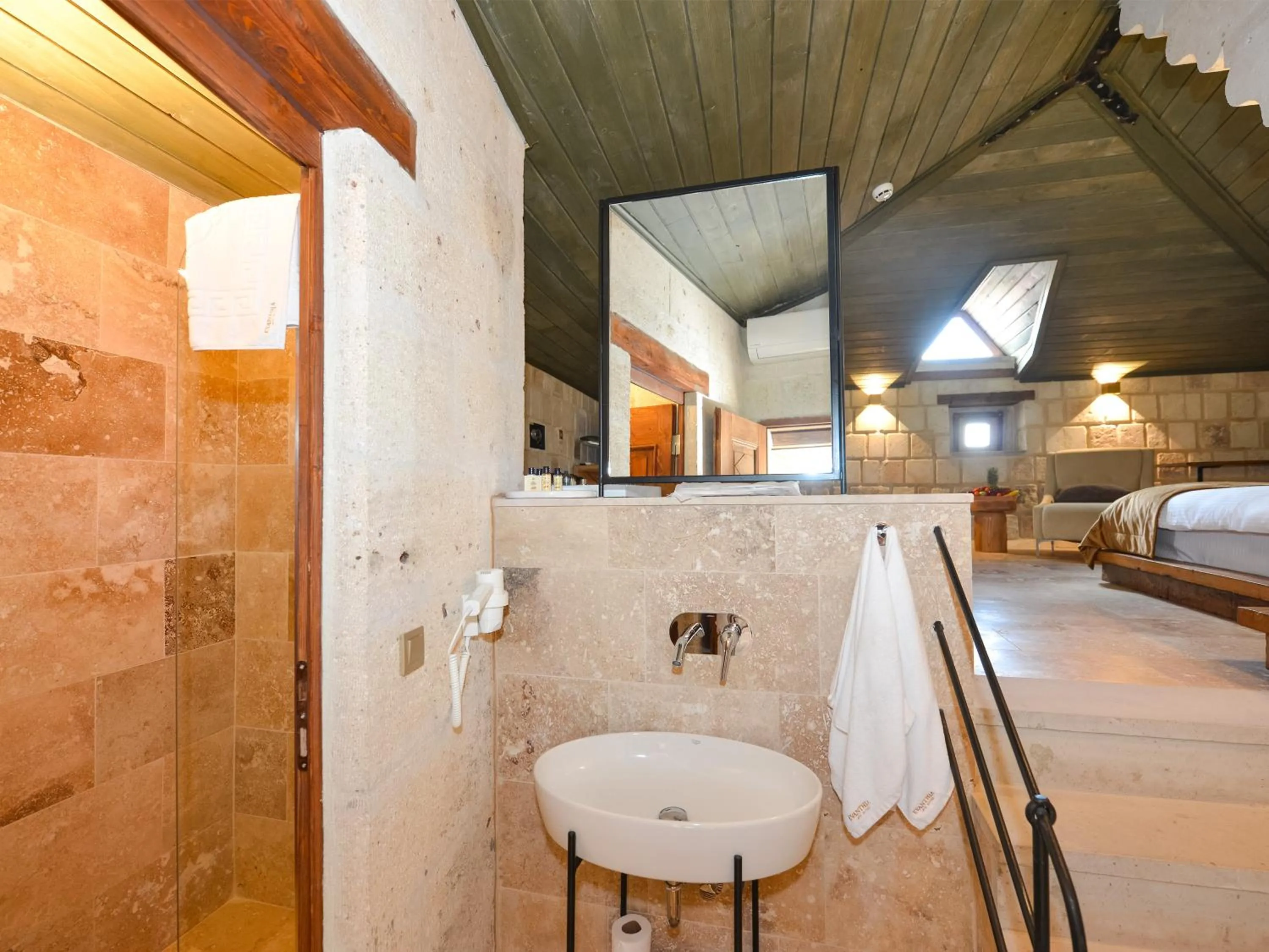 Shower in Evanthia Cave Suites - Special Class
