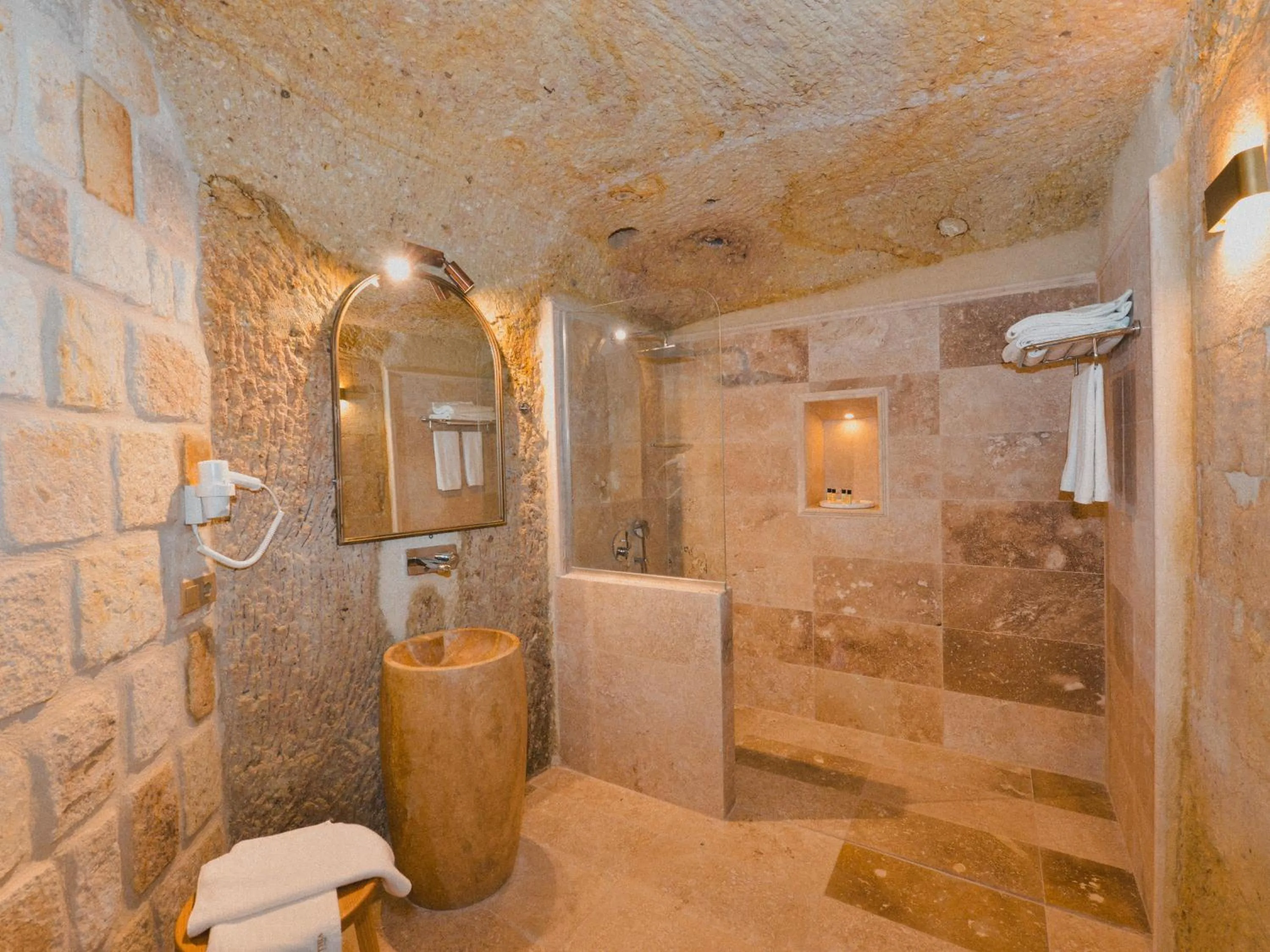 Shower in Evanthia Cave Suites - Special Class