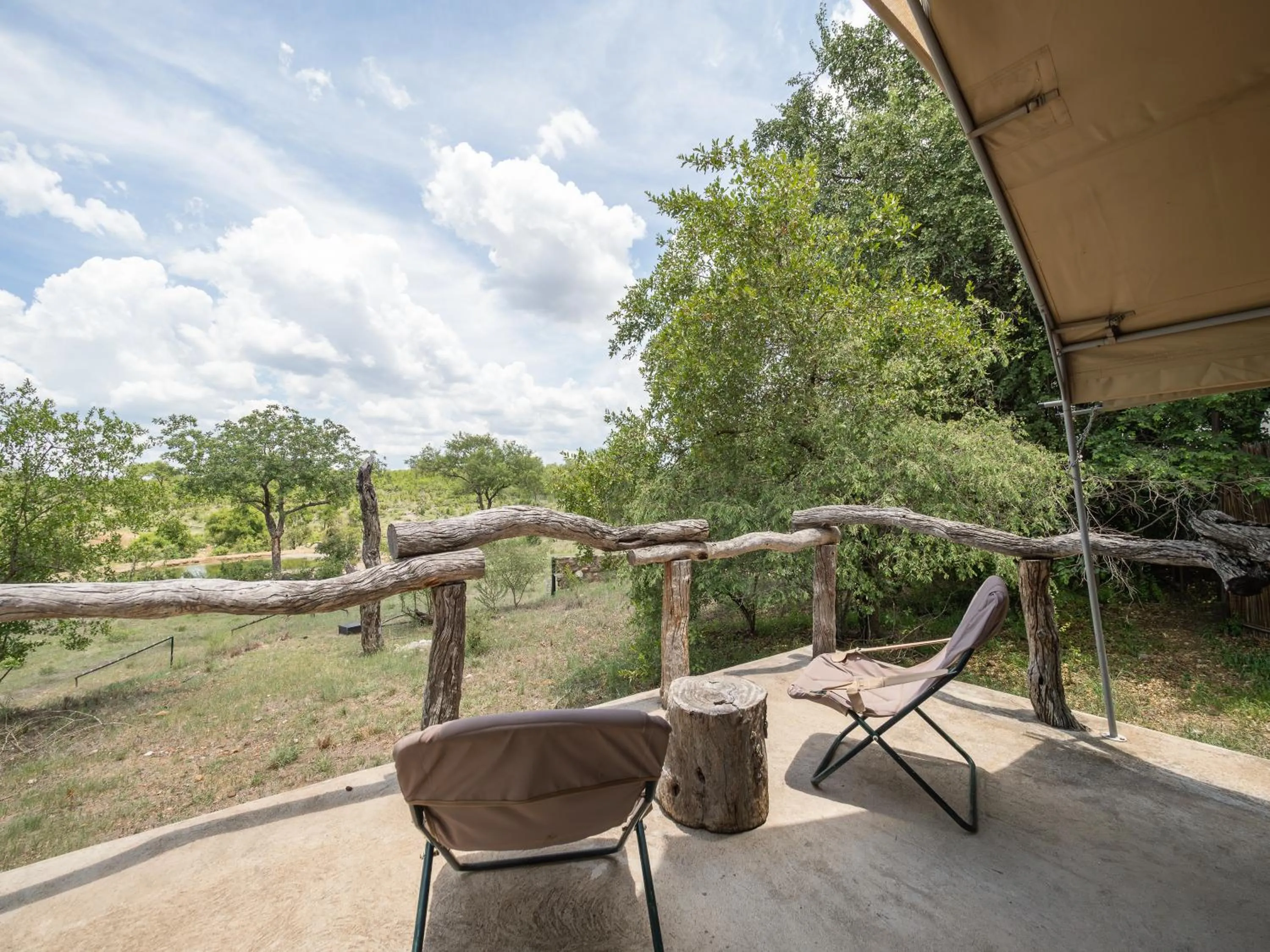 Patio in MILIMA Big 5 Safari Lodge