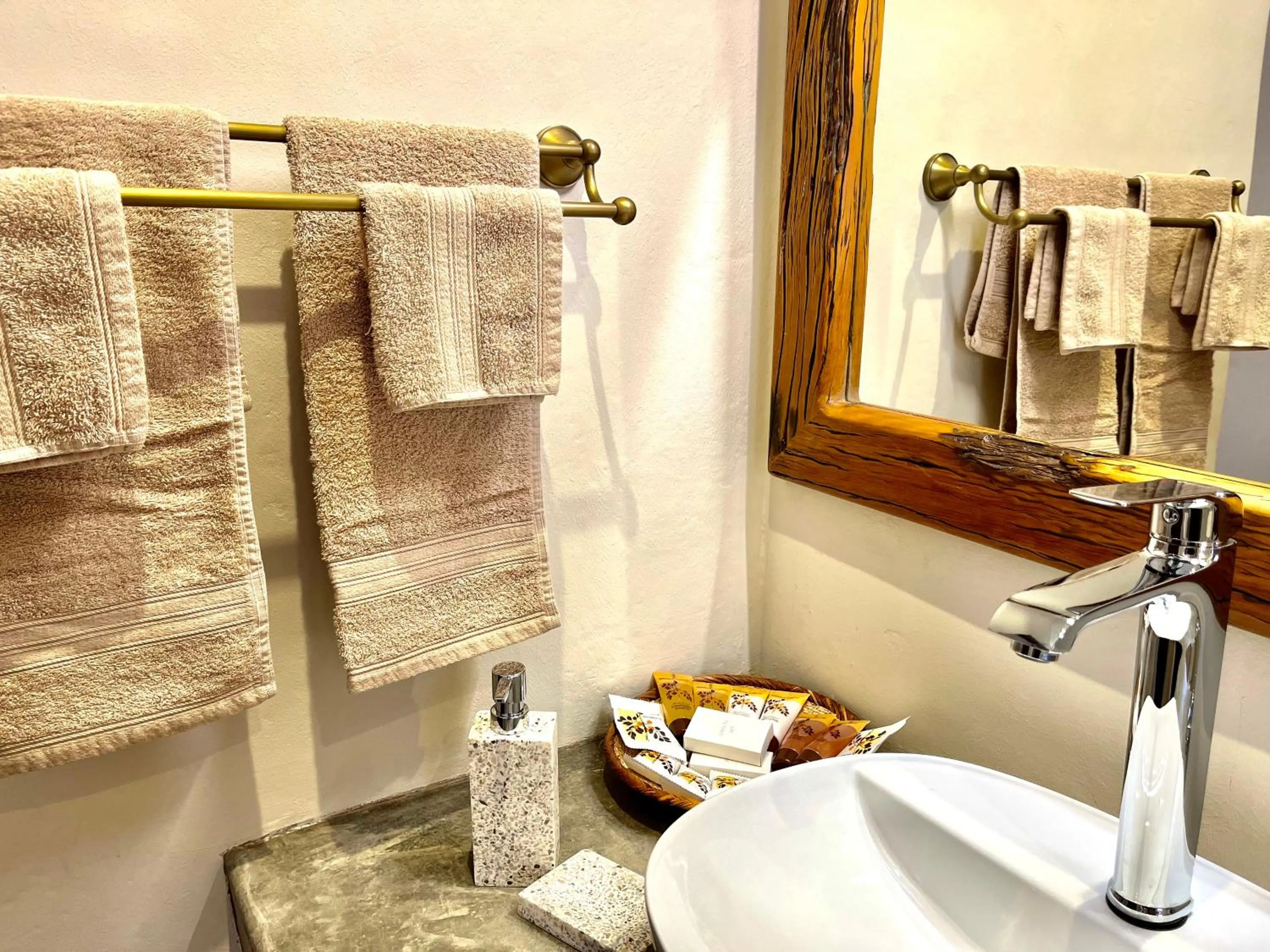 Bathroom in MILIMA Big 5 Safari Lodge