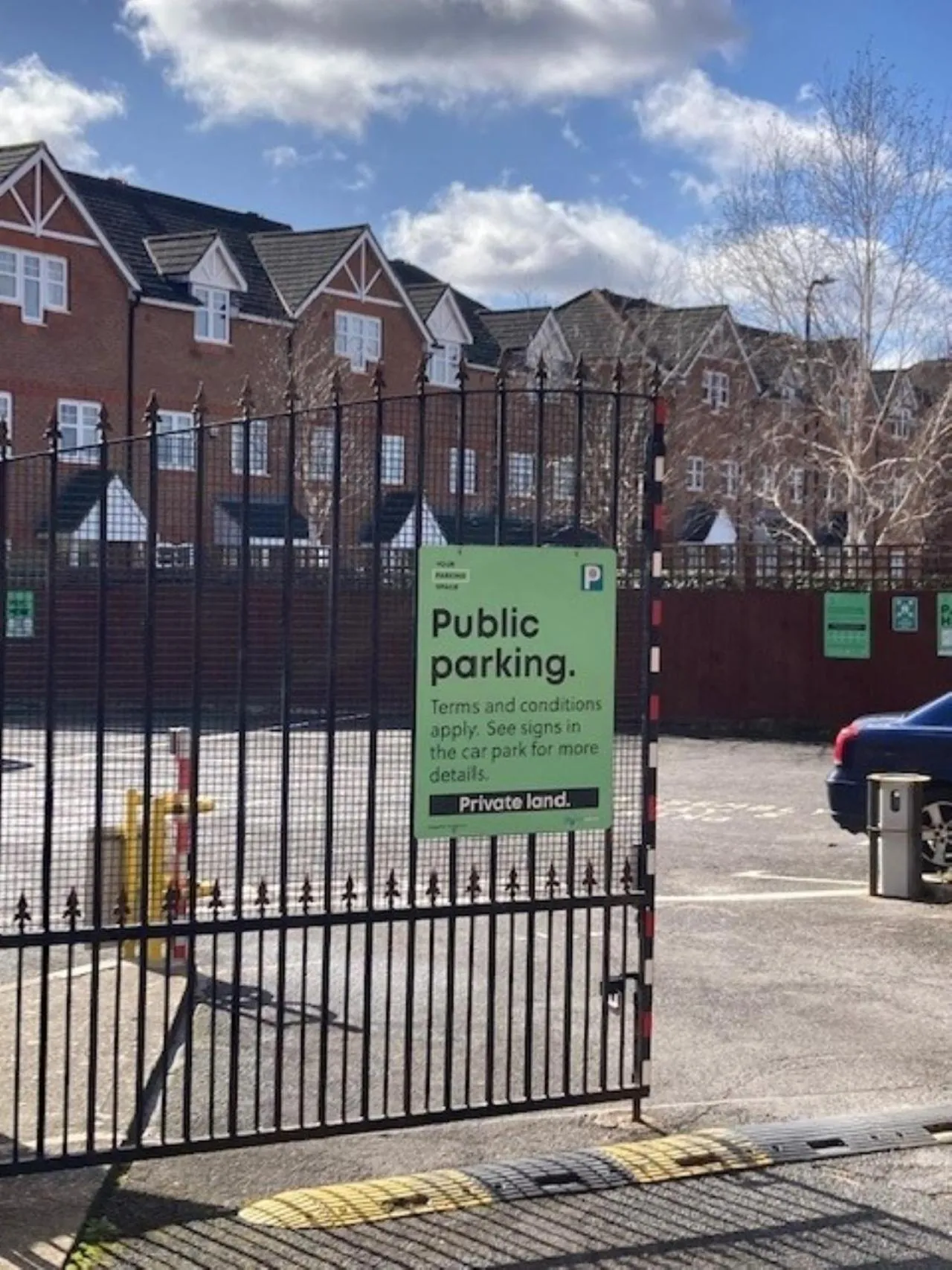 Parking in Best Western Northfields Ealing Hotel