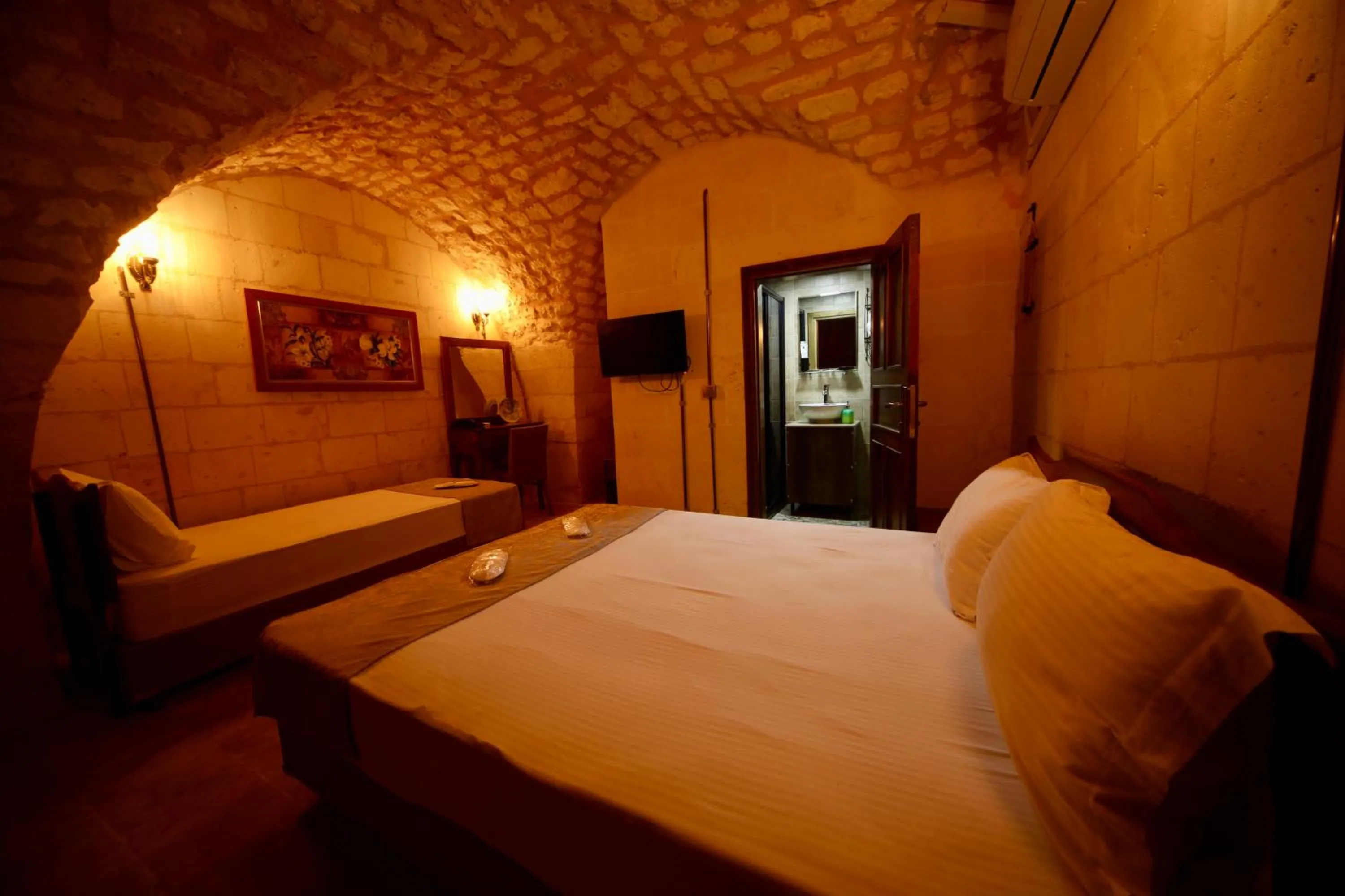 Bed in Kaliruha Hotel