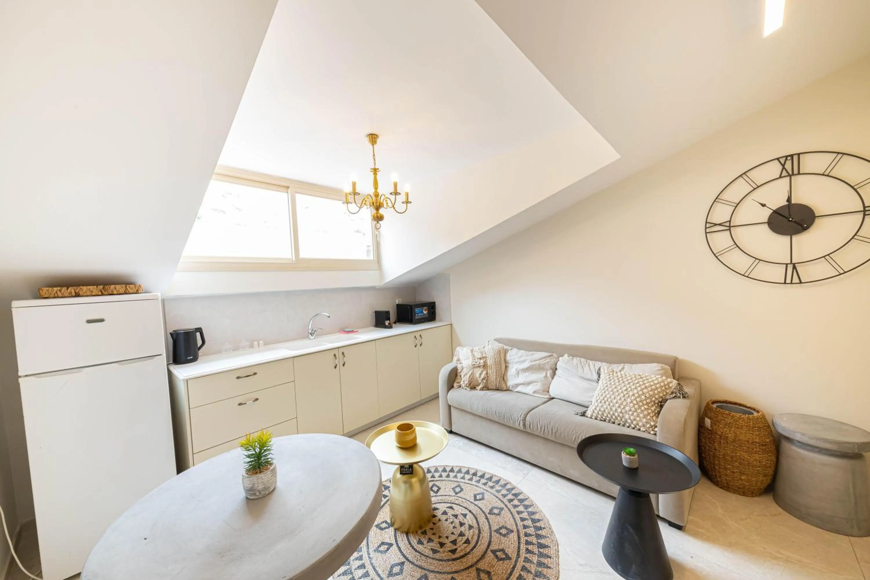 Seating area in Tish Hotel