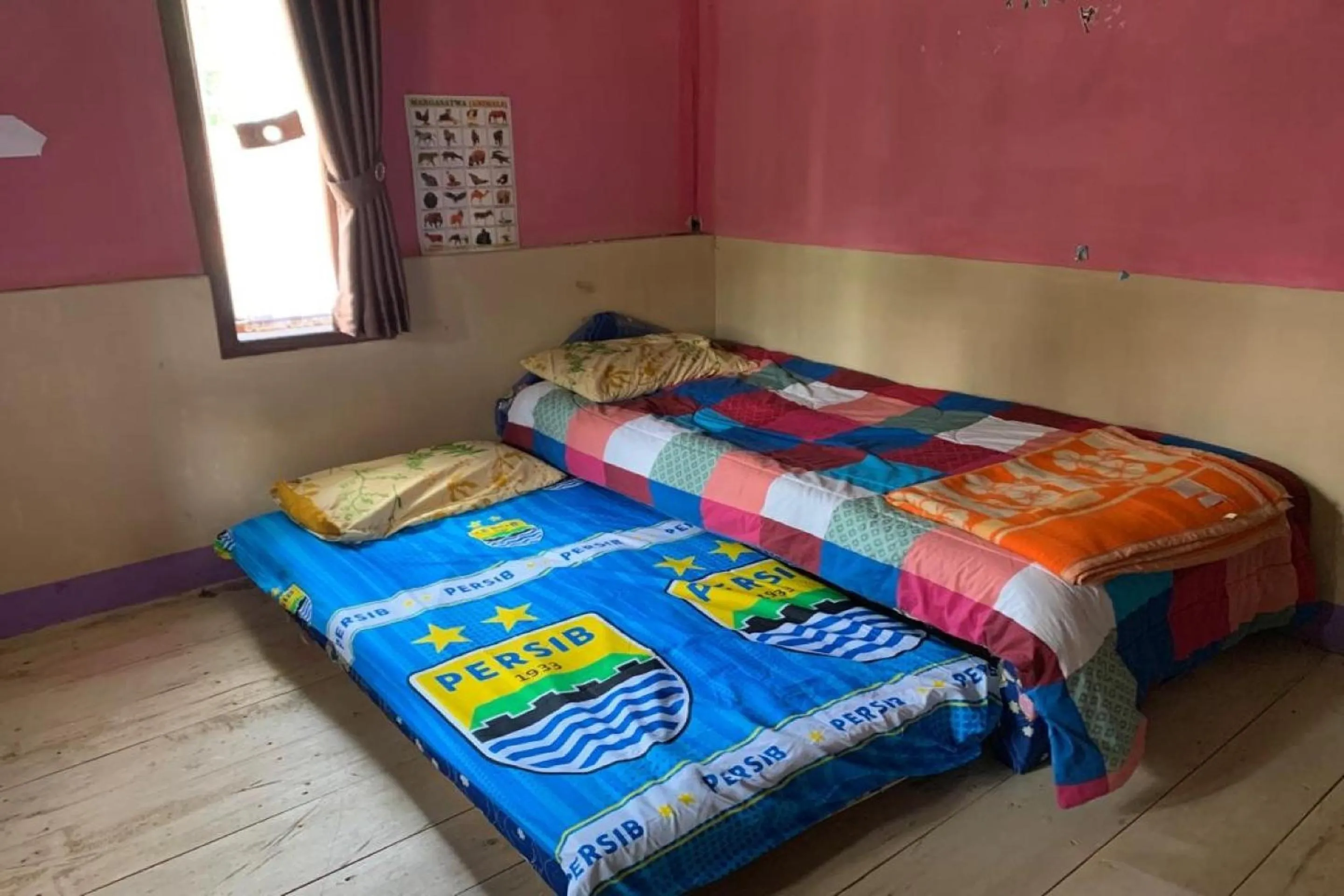 Bedroom, Bed in Hotel O Desa Wisata TarajuNearGunung Panggung