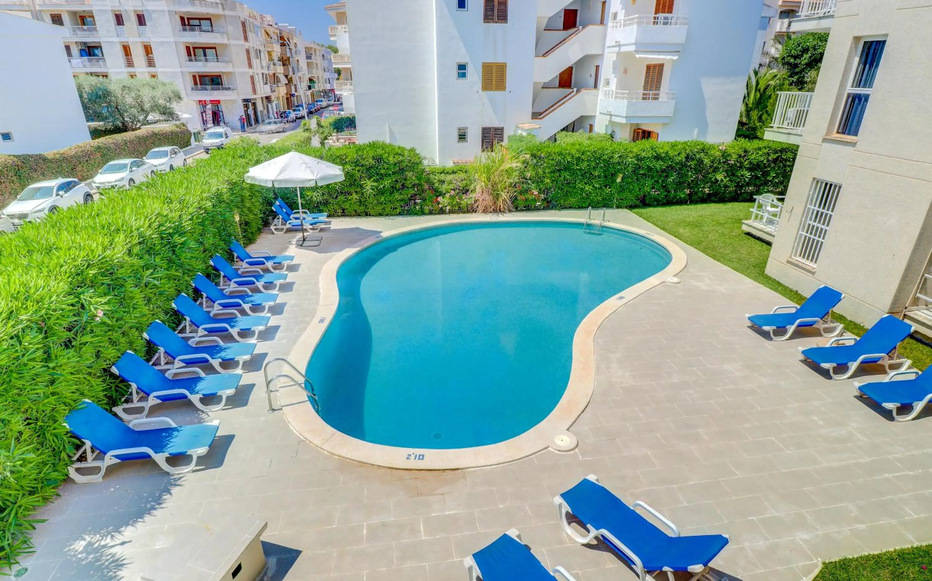 Swimming pool in Apartamentos Llevant