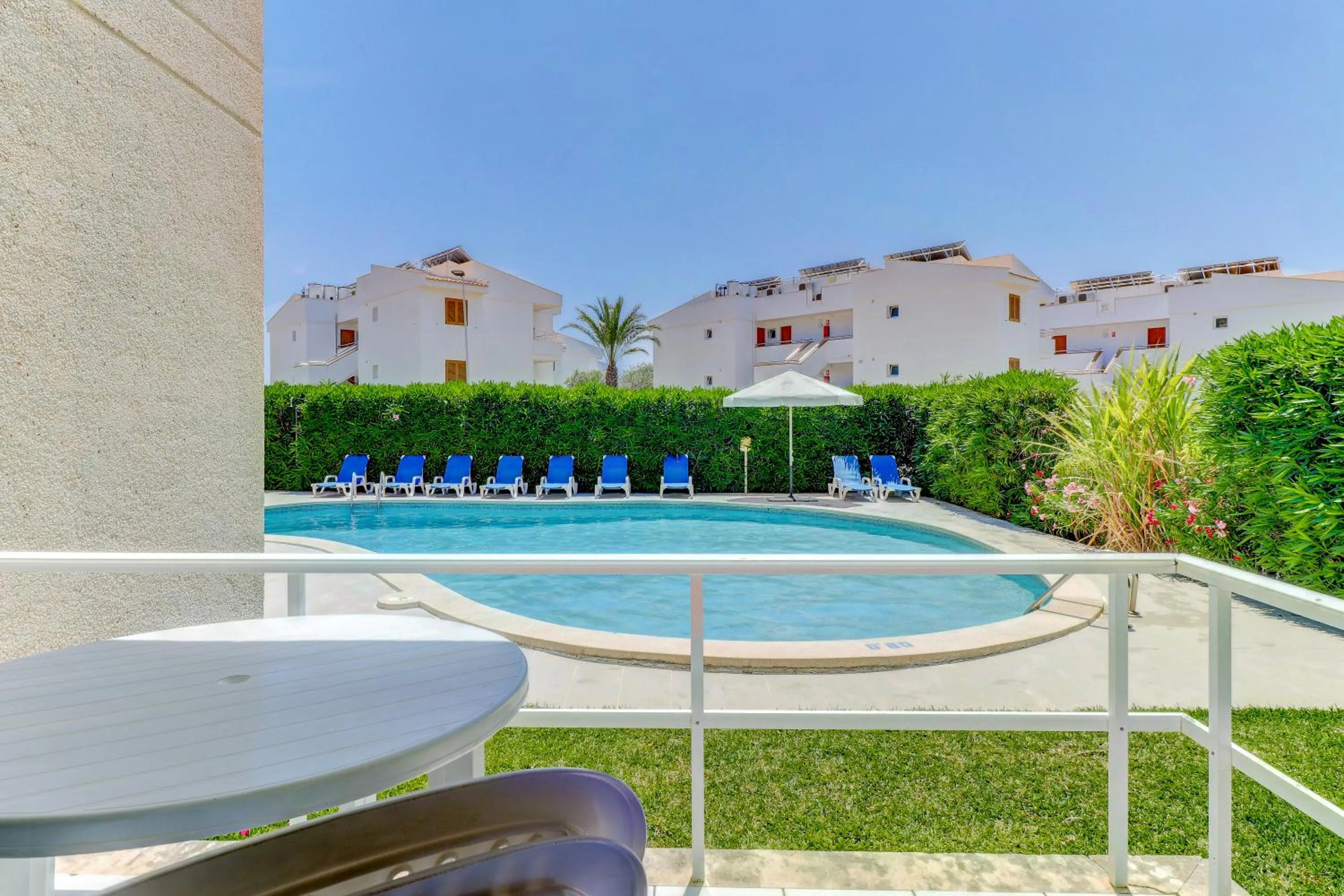 Swimming pool in Apartamentos Llevant