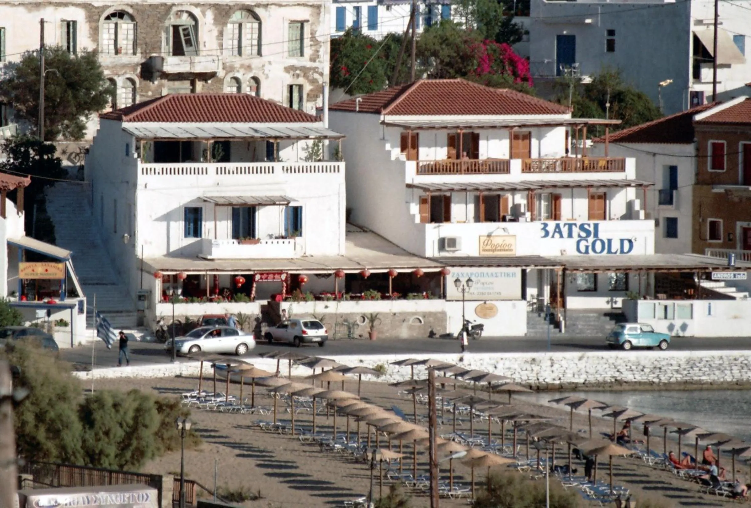 Facade/entrance in Bella Vista
