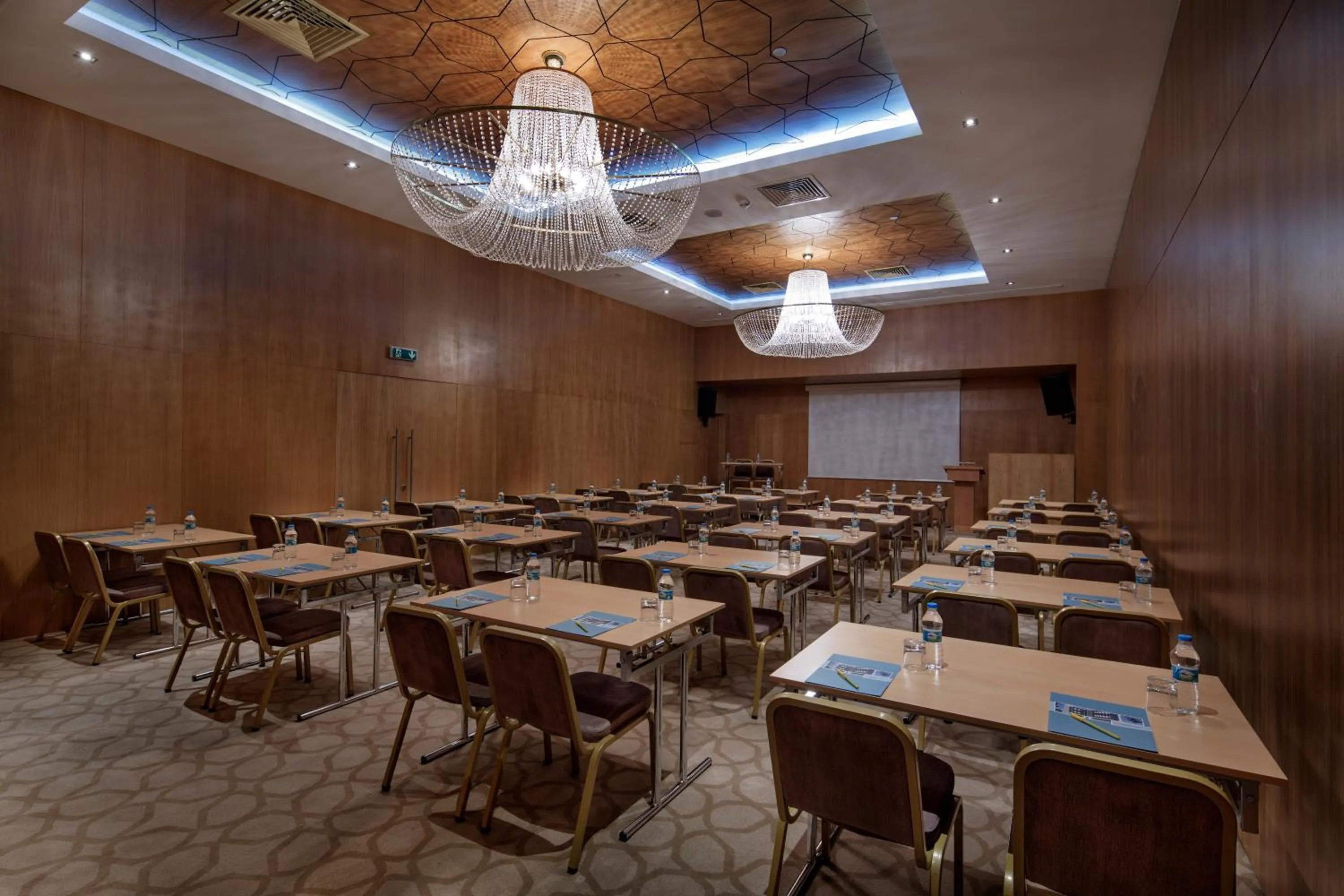 Business facilities in Wyndham Garden Diyarbakır