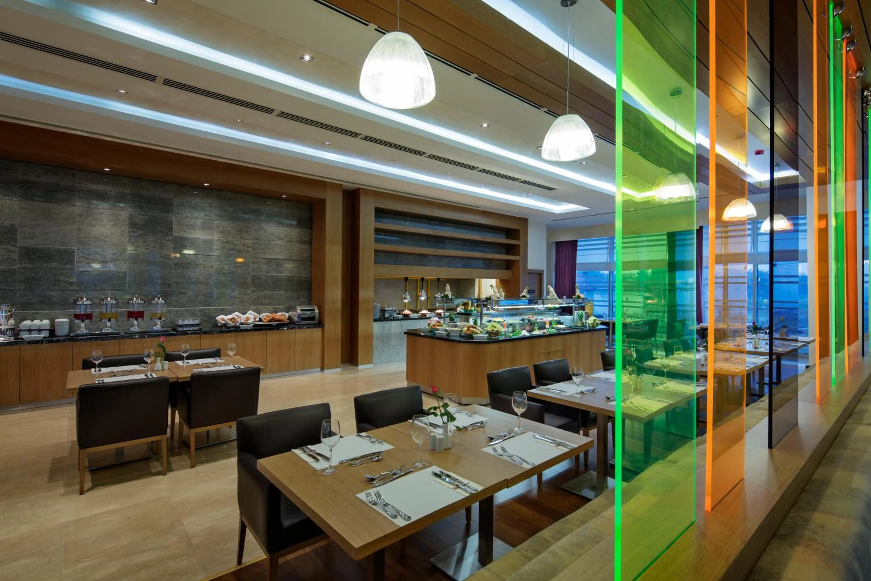 Restaurant/places to eat in Wyndham Garden Diyarbakır