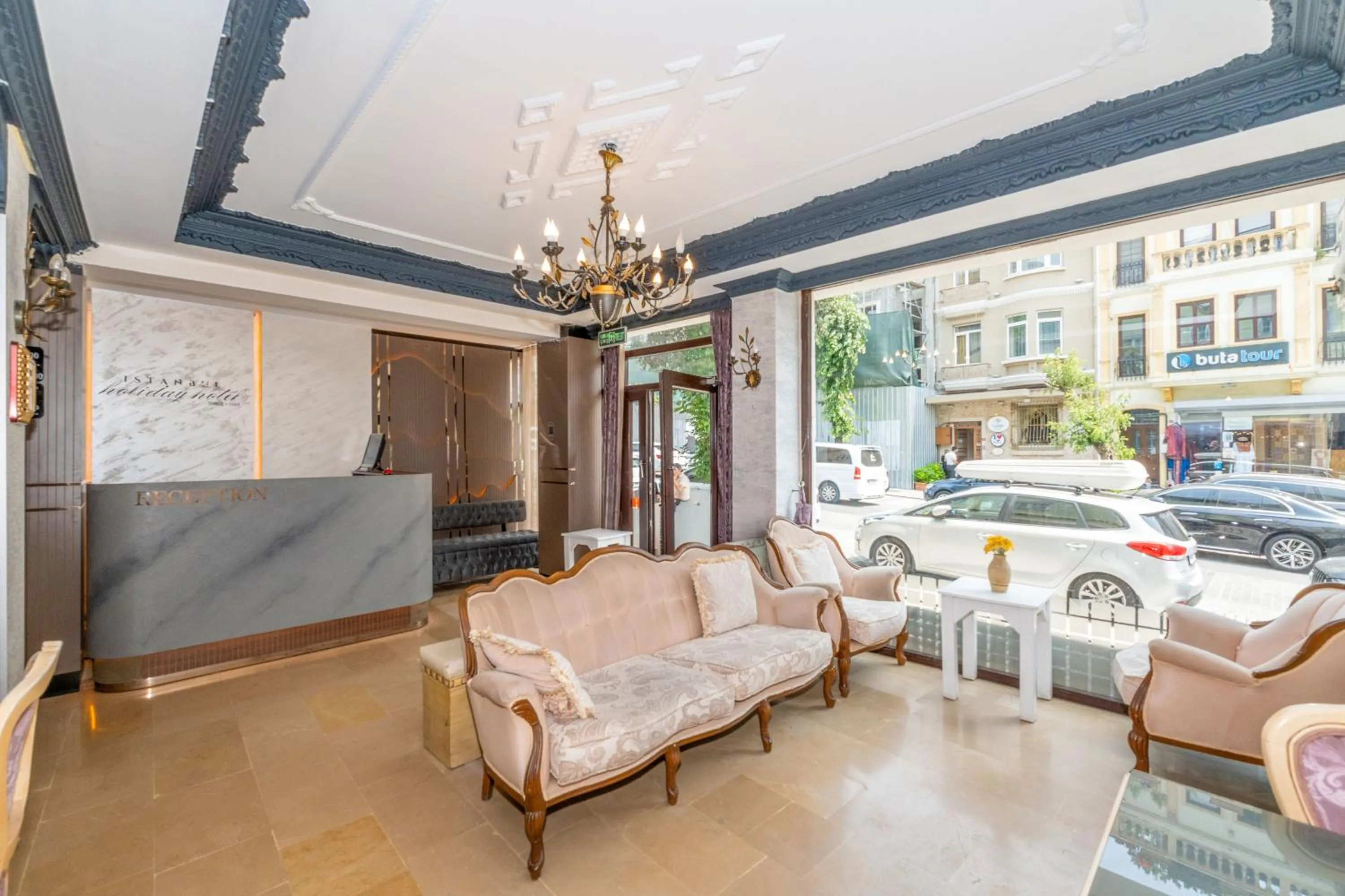 Seating area in Istanbul Holiday Hotel