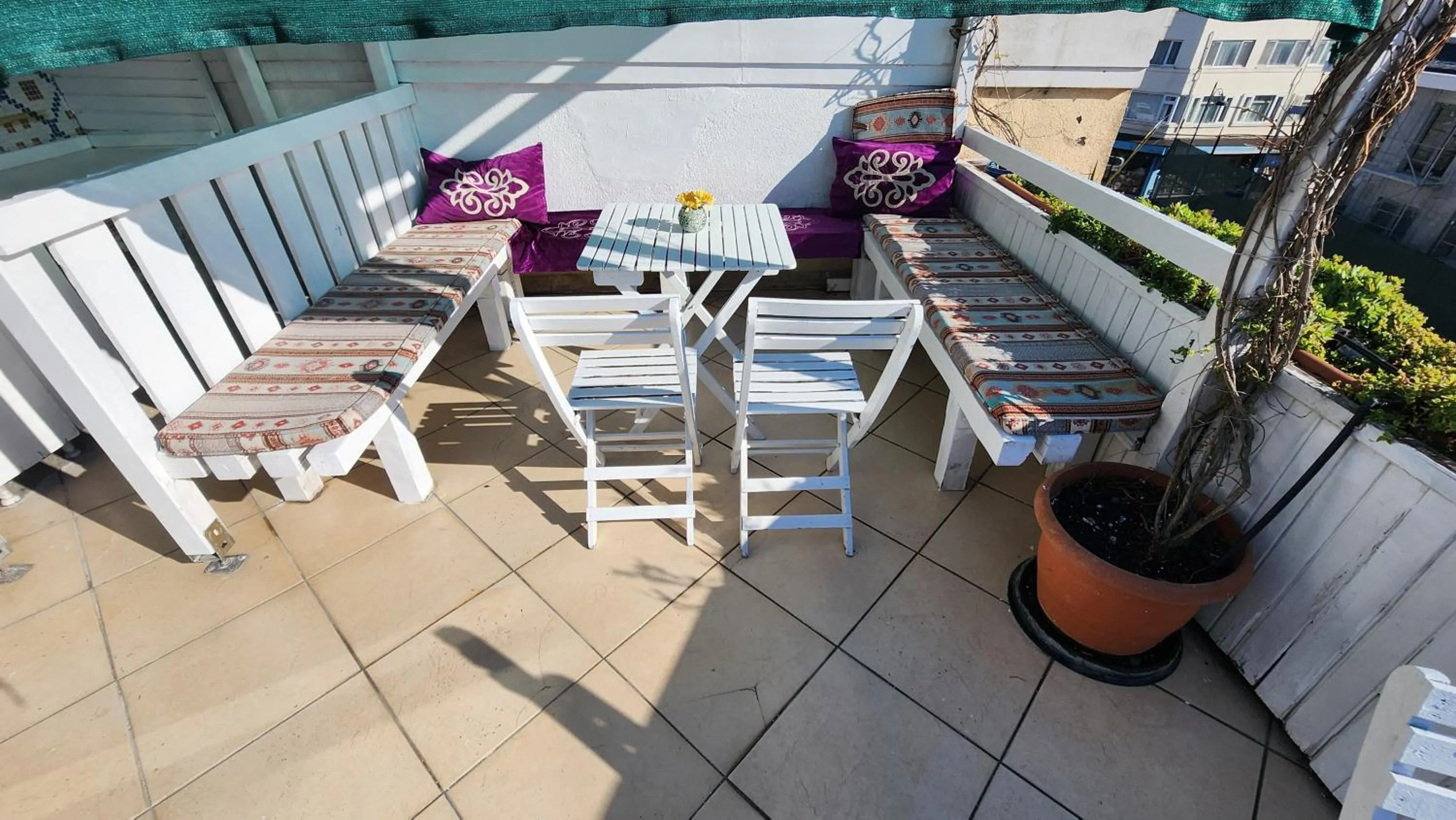Balcony/Terrace in Istanbul Holiday Hotel