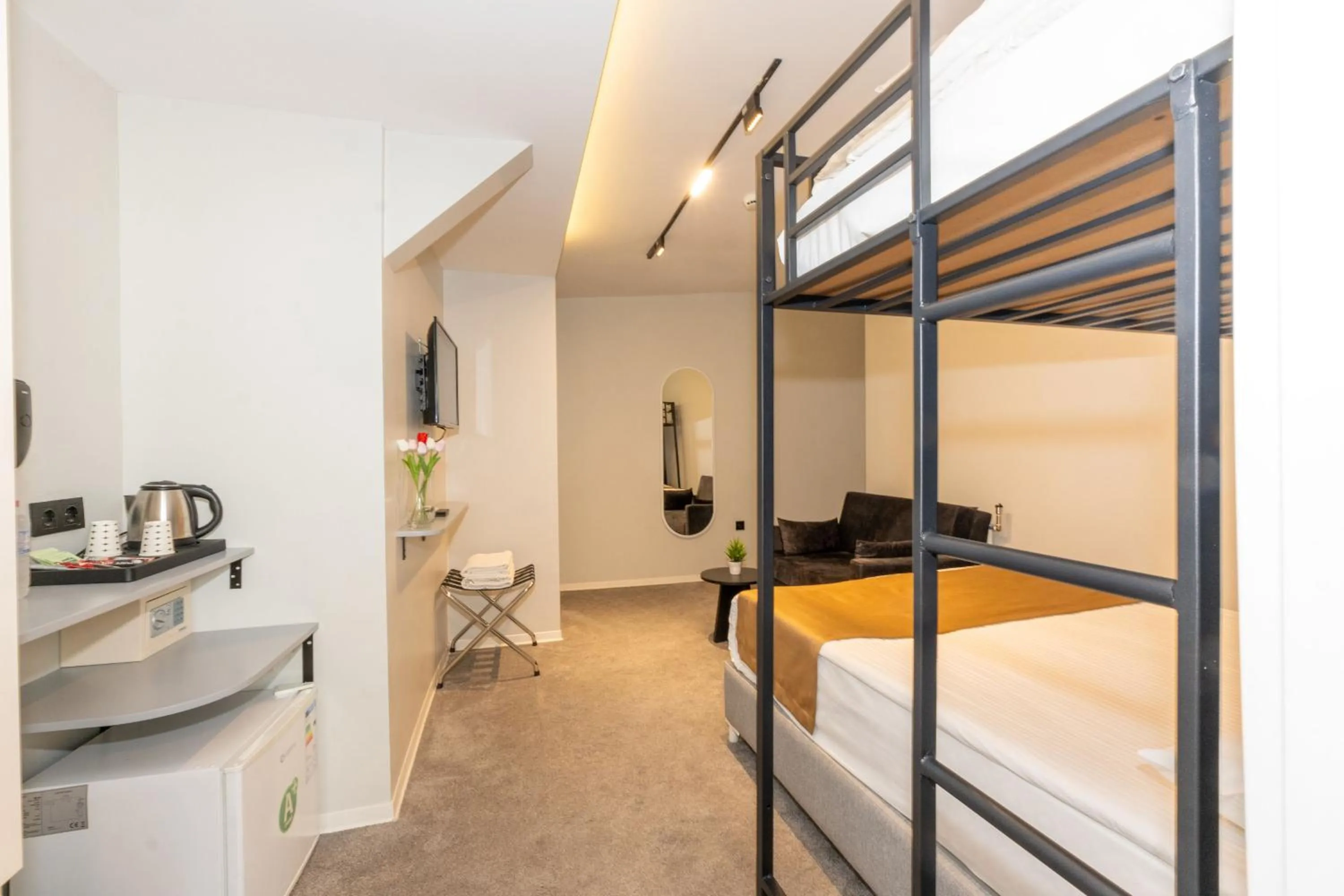 Bed in Istanbul Holiday Hotel